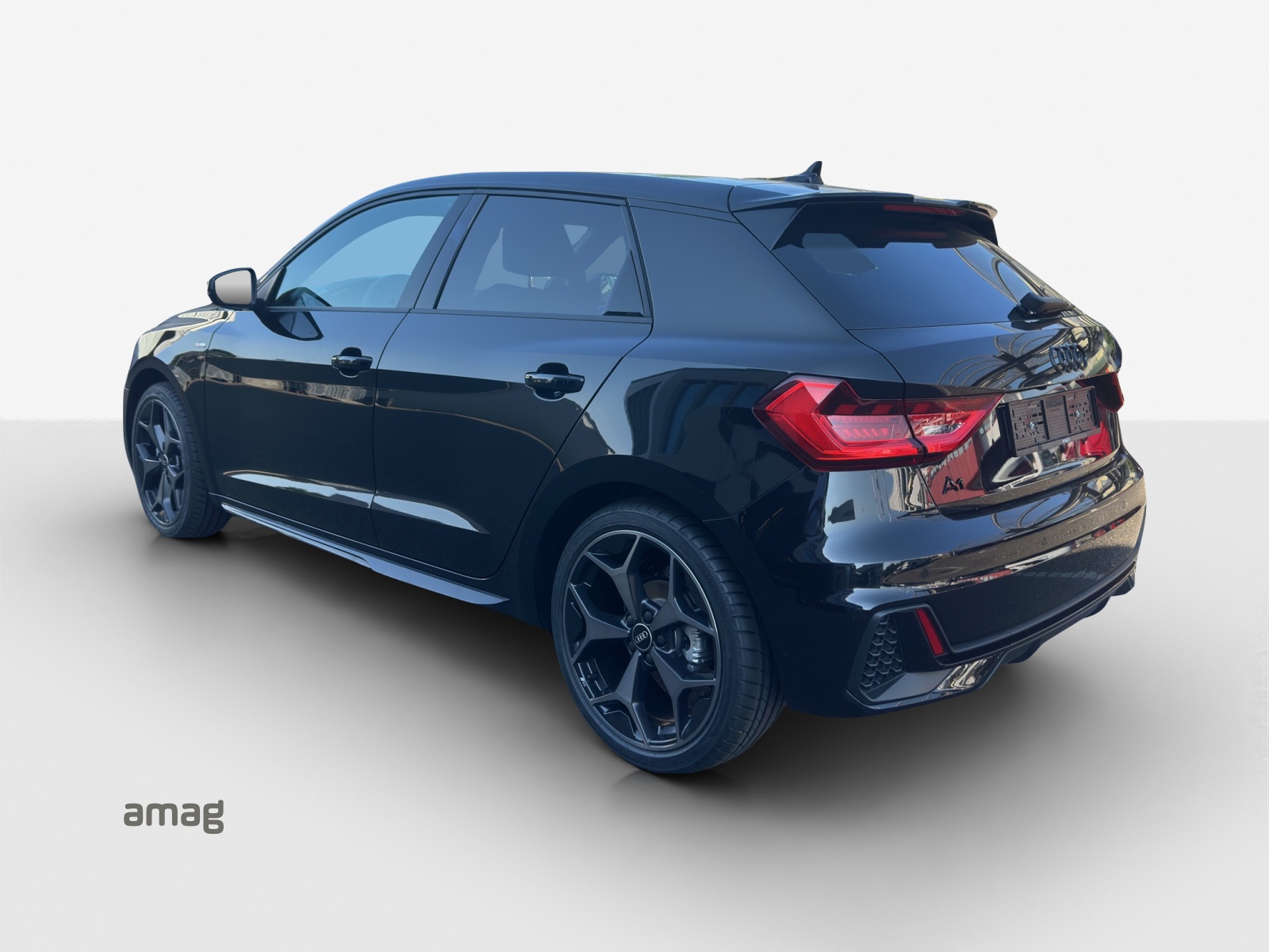 AUDI A1 Sportback 30 TFSI S Line Attraction S-tronic-image-2