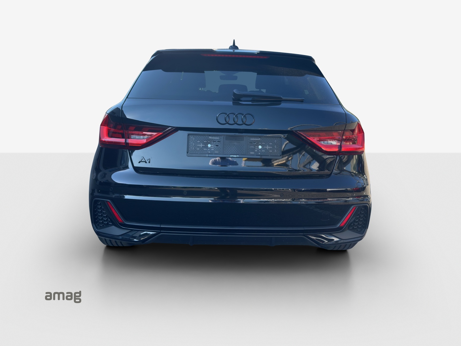 AUDI A1 Sportback 30 TFSI S Line Attraction S-tronic-image-3