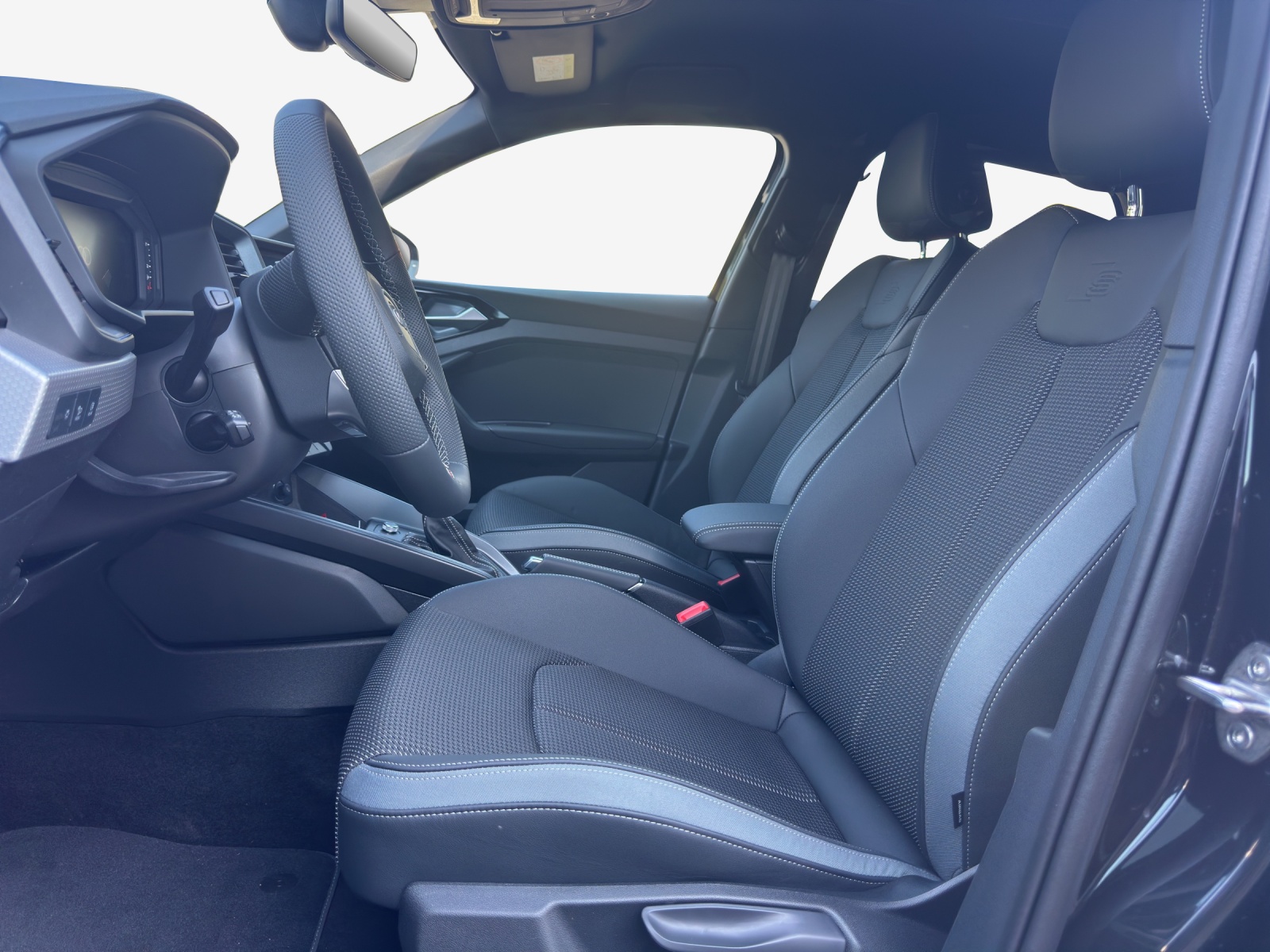 AUDI A1 Sportback 30 TFSI S Line Attraction S-tronic-image-7