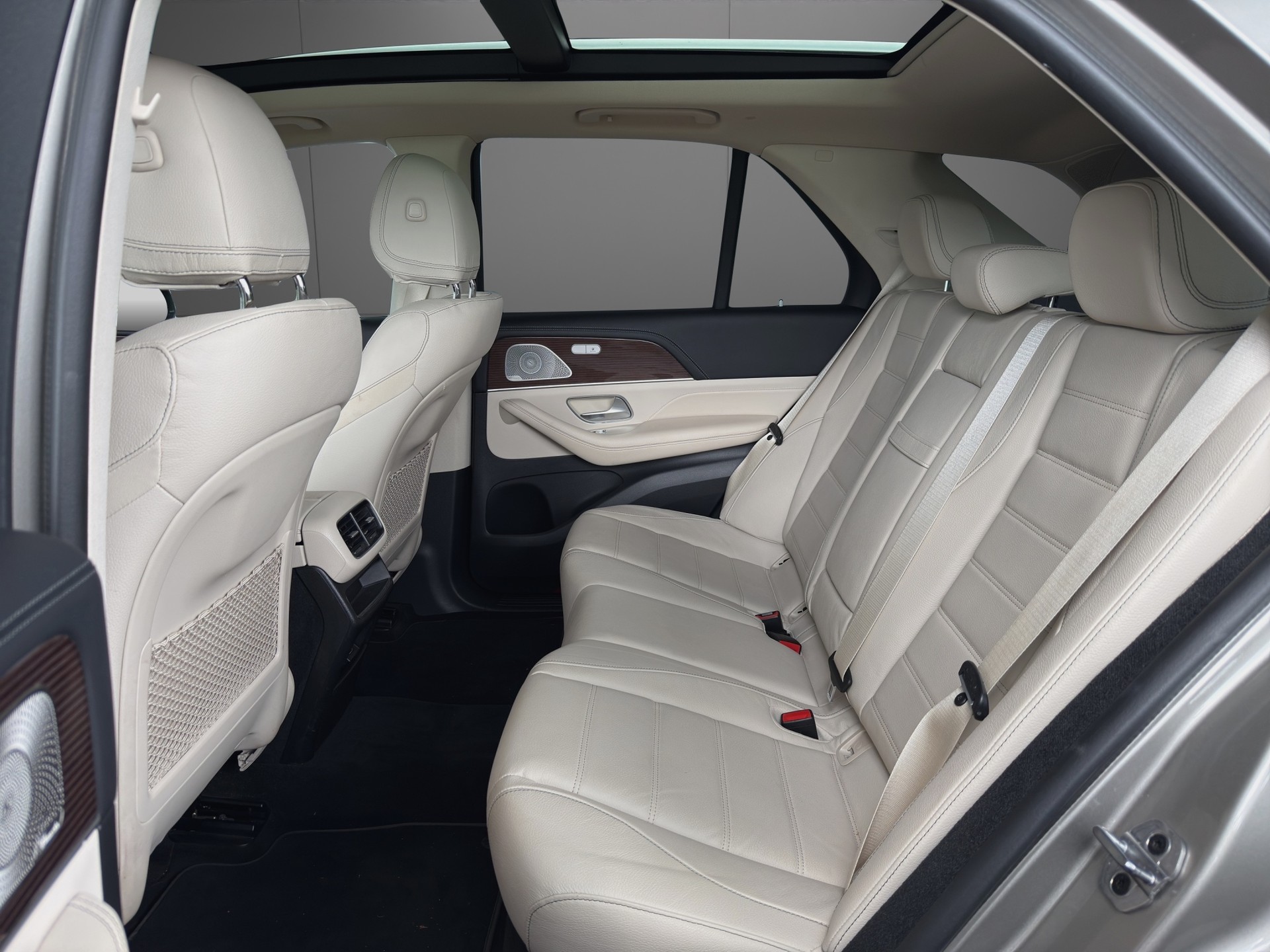 MERCEDES-BENZ GLE 450 4Matic 9G-Tronic-image-9