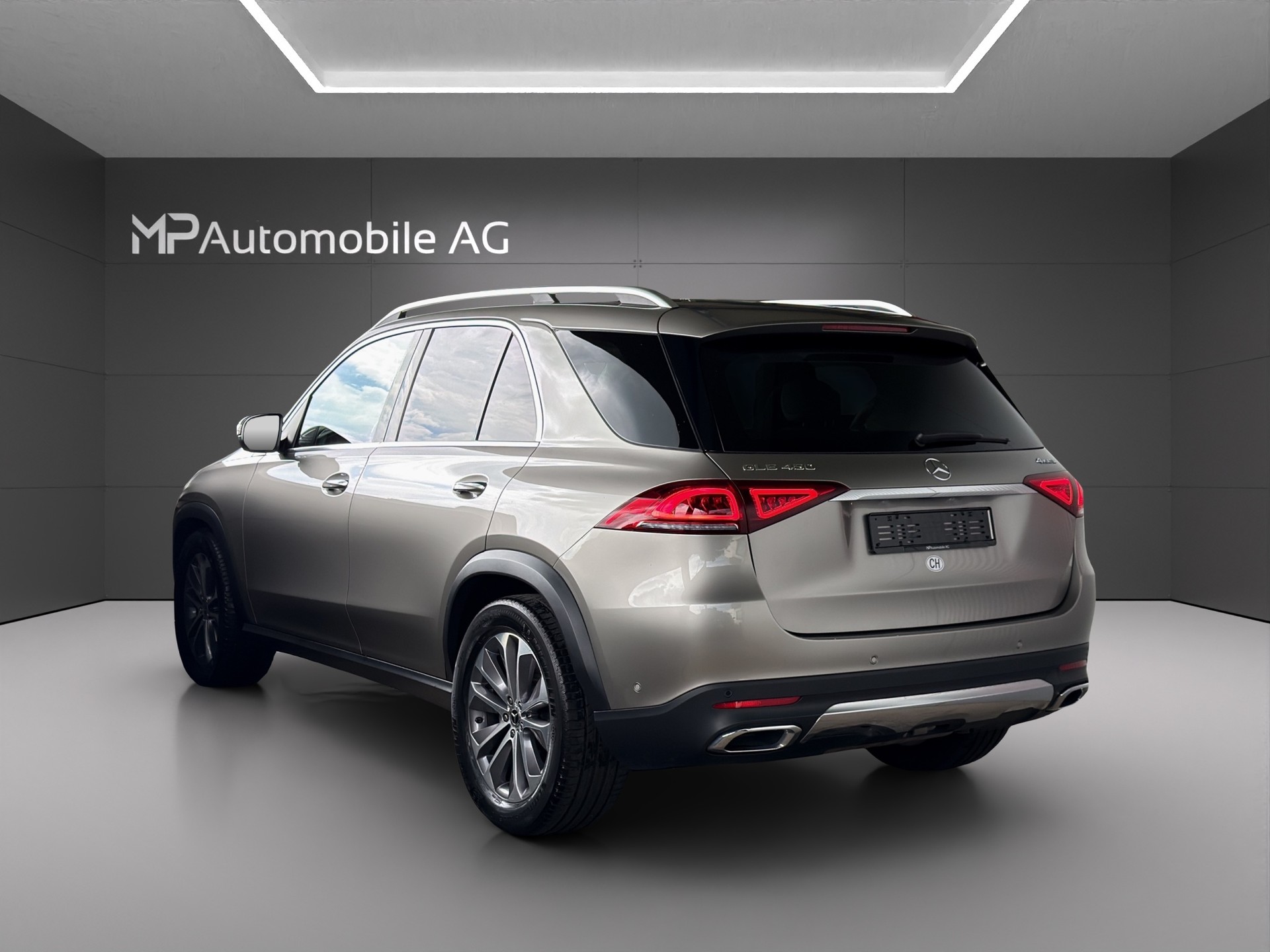 MERCEDES-BENZ GLE 450 4Matic 9G-Tronic-image-4