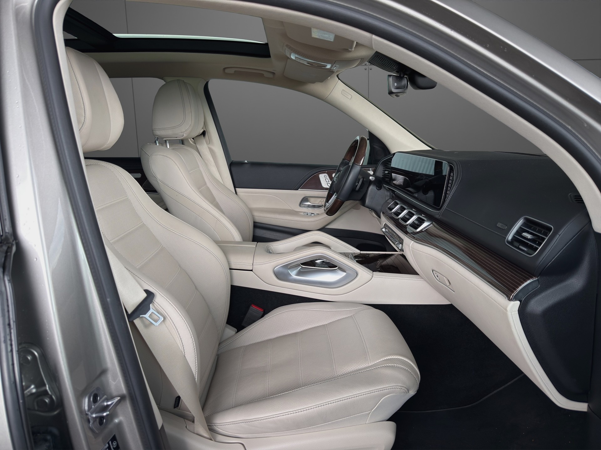 MERCEDES-BENZ GLE 450 4Matic 9G-Tronic-image-11