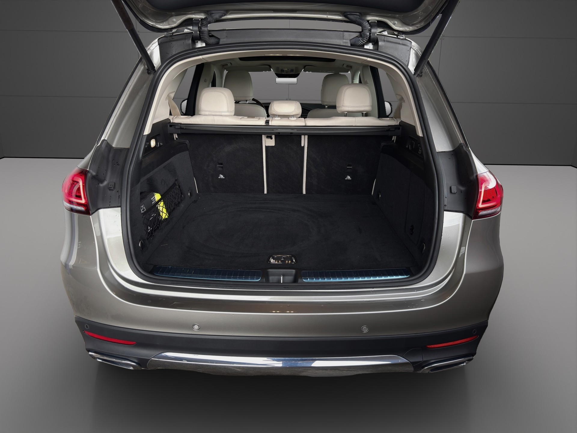 MERCEDES-BENZ GLE 450 4Matic 9G-Tronic-showroom-element-3