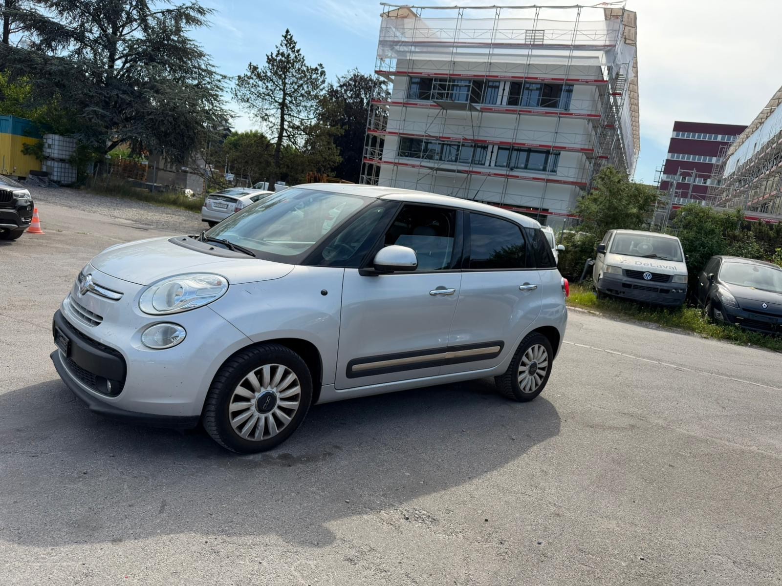 FIAT 500L 1.4 16V Lounge-image-11