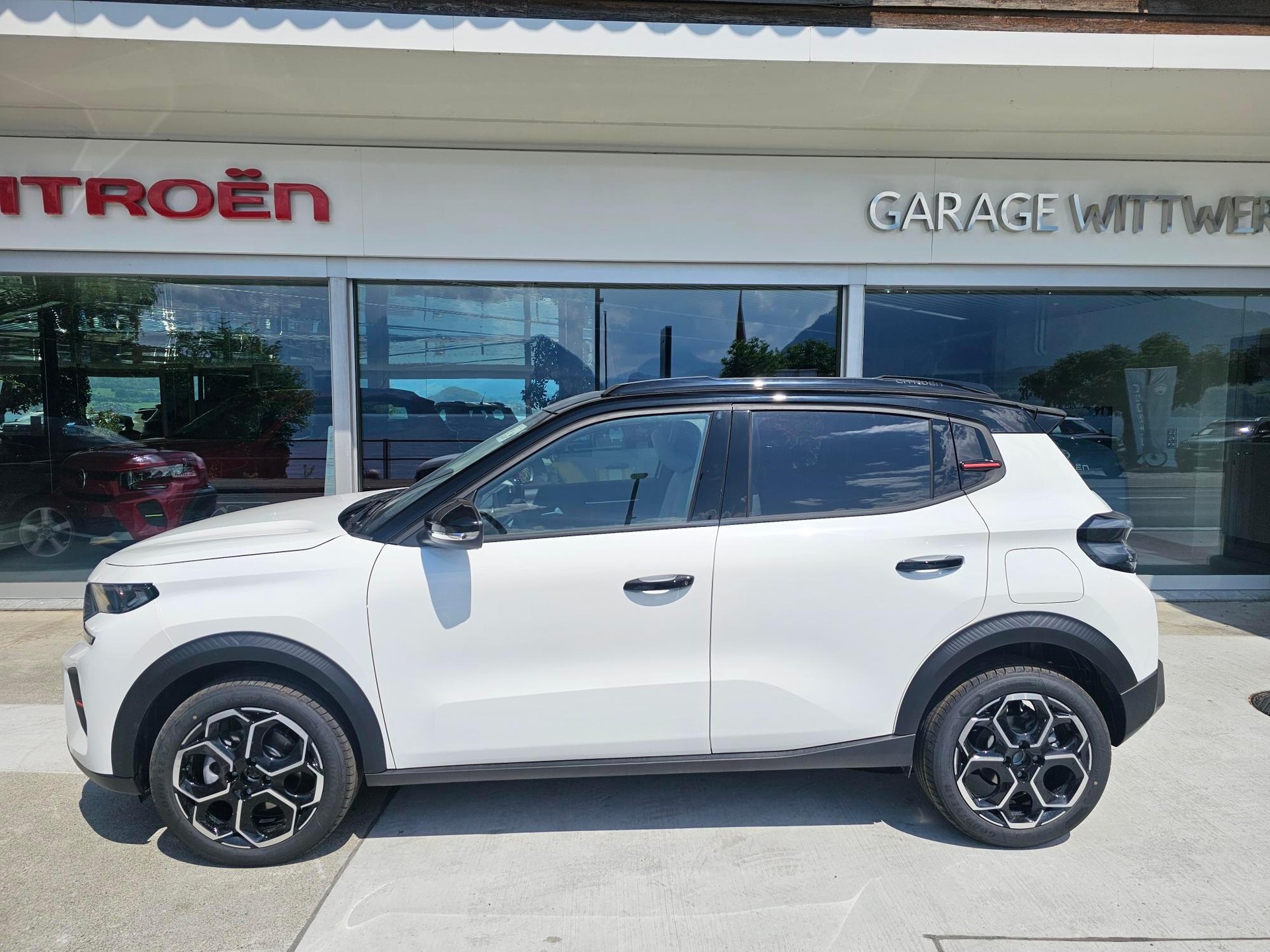 CITROEN C3 1.2 Hybrid Edition Tricolore-image-1