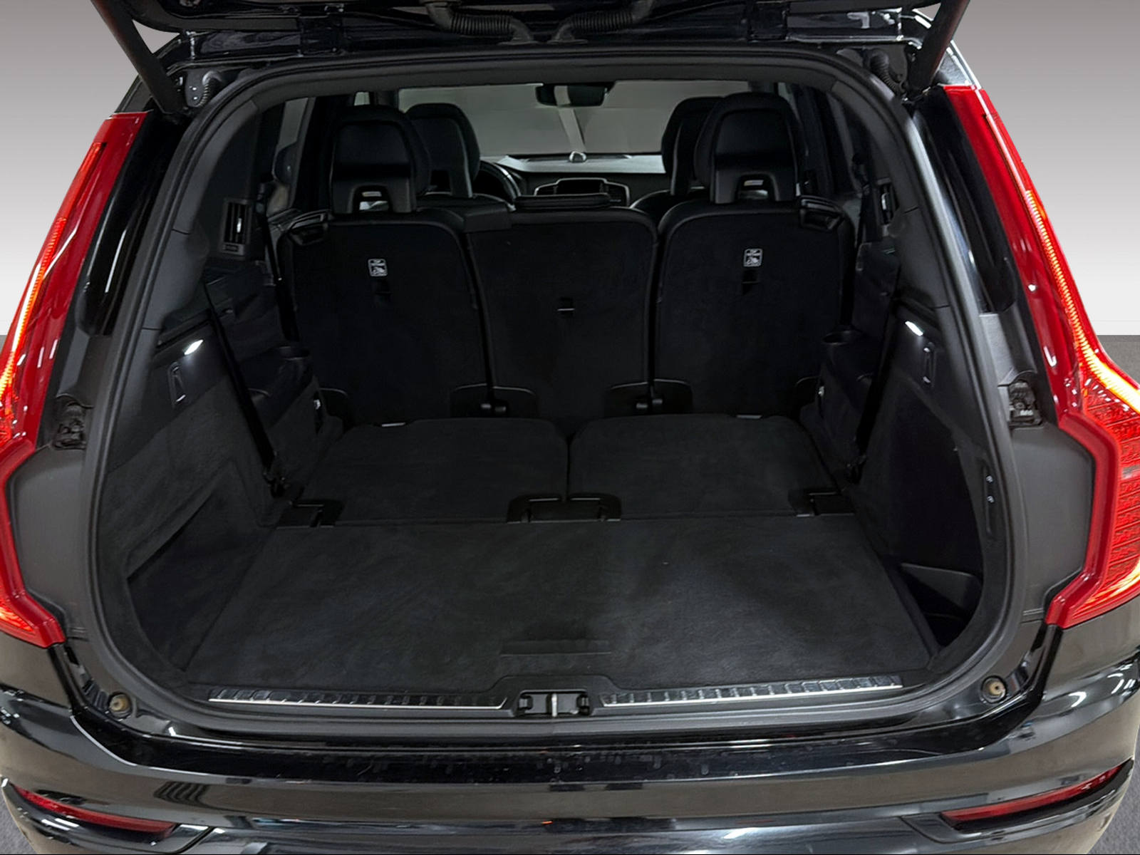 VOLVO XC90 2.0 T8 TE R-Design 7P. eAWD-image-11