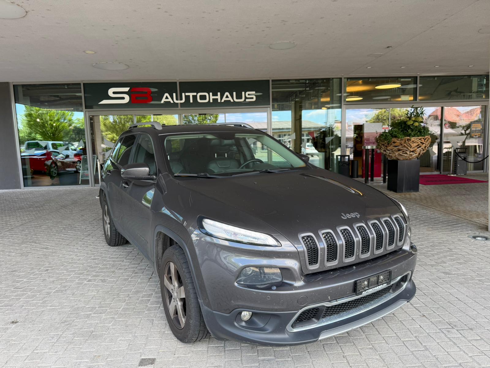 JEEP Cherokee 2.0TD Limited AWD 9ATX-image-2