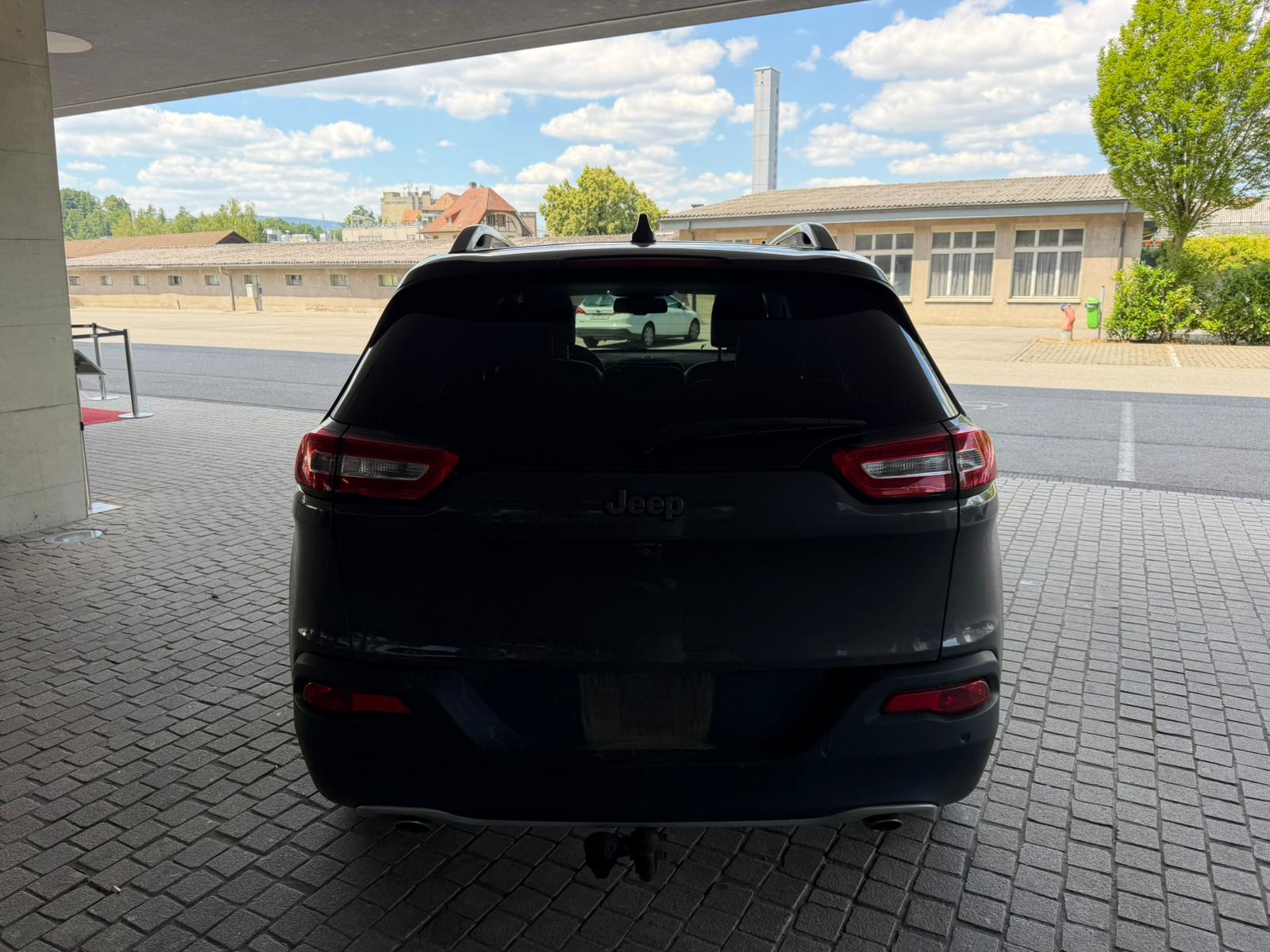 JEEP Cherokee 2.0TD Limited AWD 9ATX-image-4