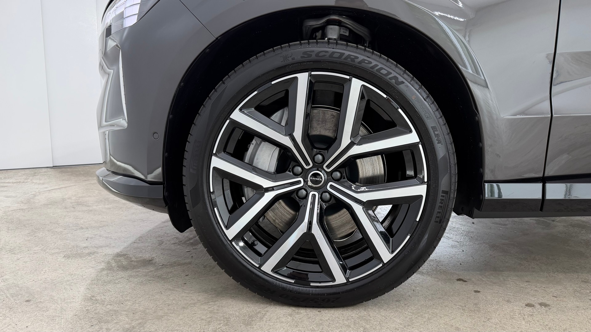 VOLVO EX90 Twin Ultra 6P. AWD-image-8