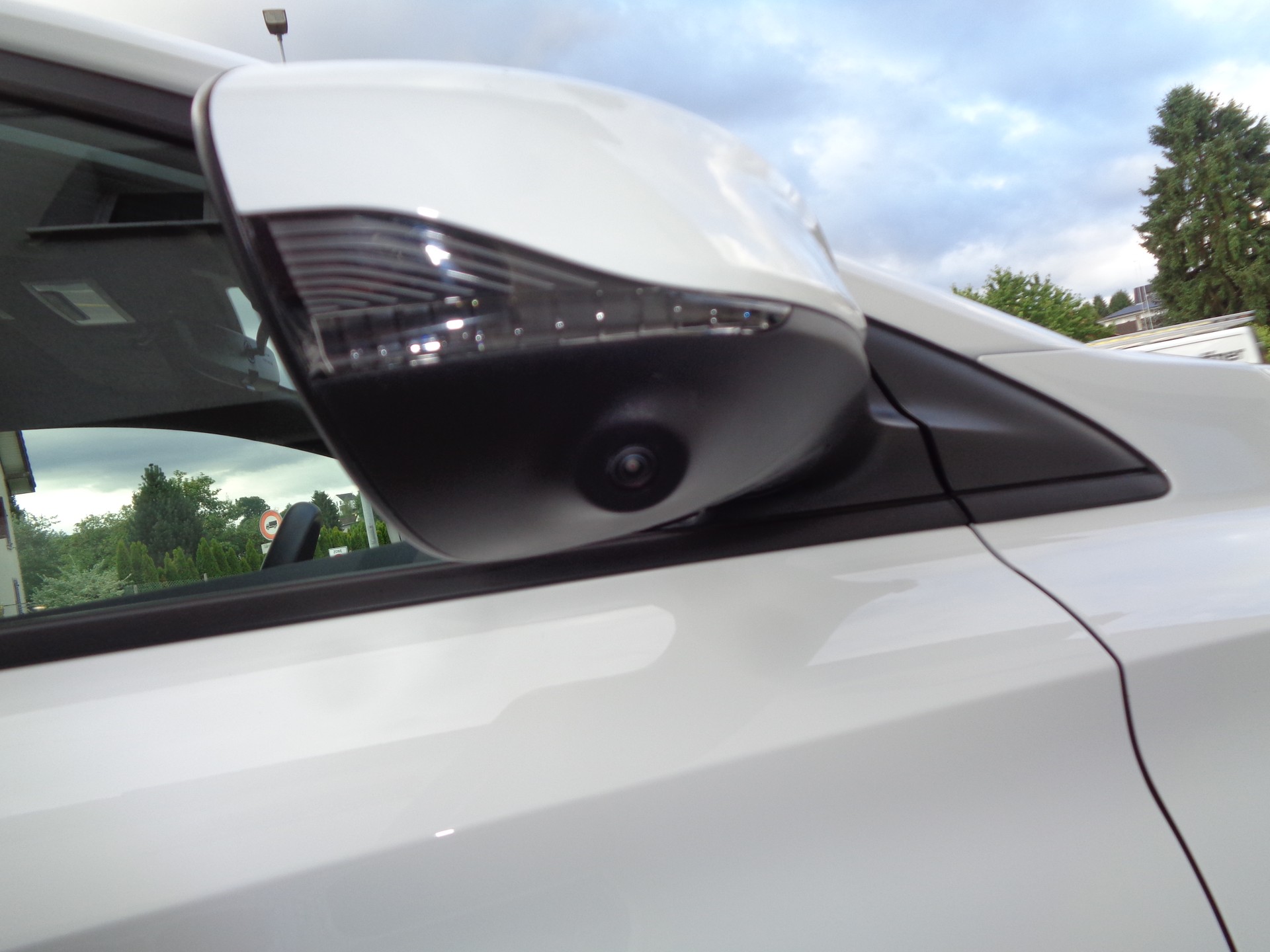 MG 3 1.5 Hybrid Luxury Aut.-image-19