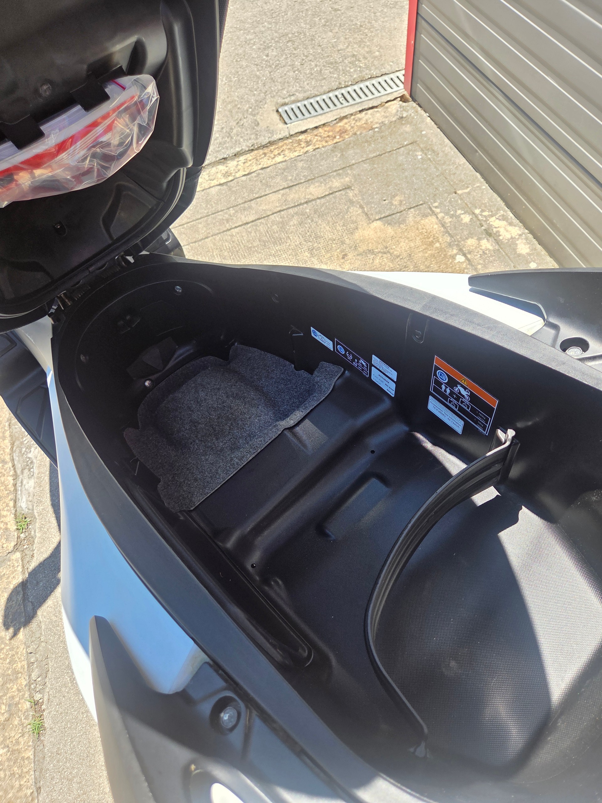 HONDA NSS 300 Forza ABS-image-6