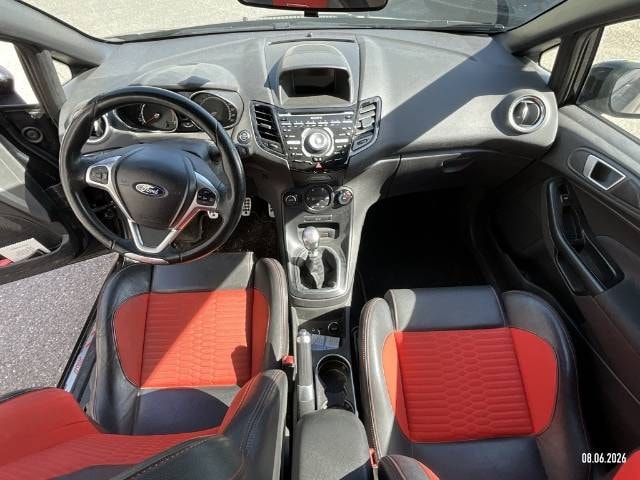 FORD Fiesta 1.6 SCTi ST-1-image-6