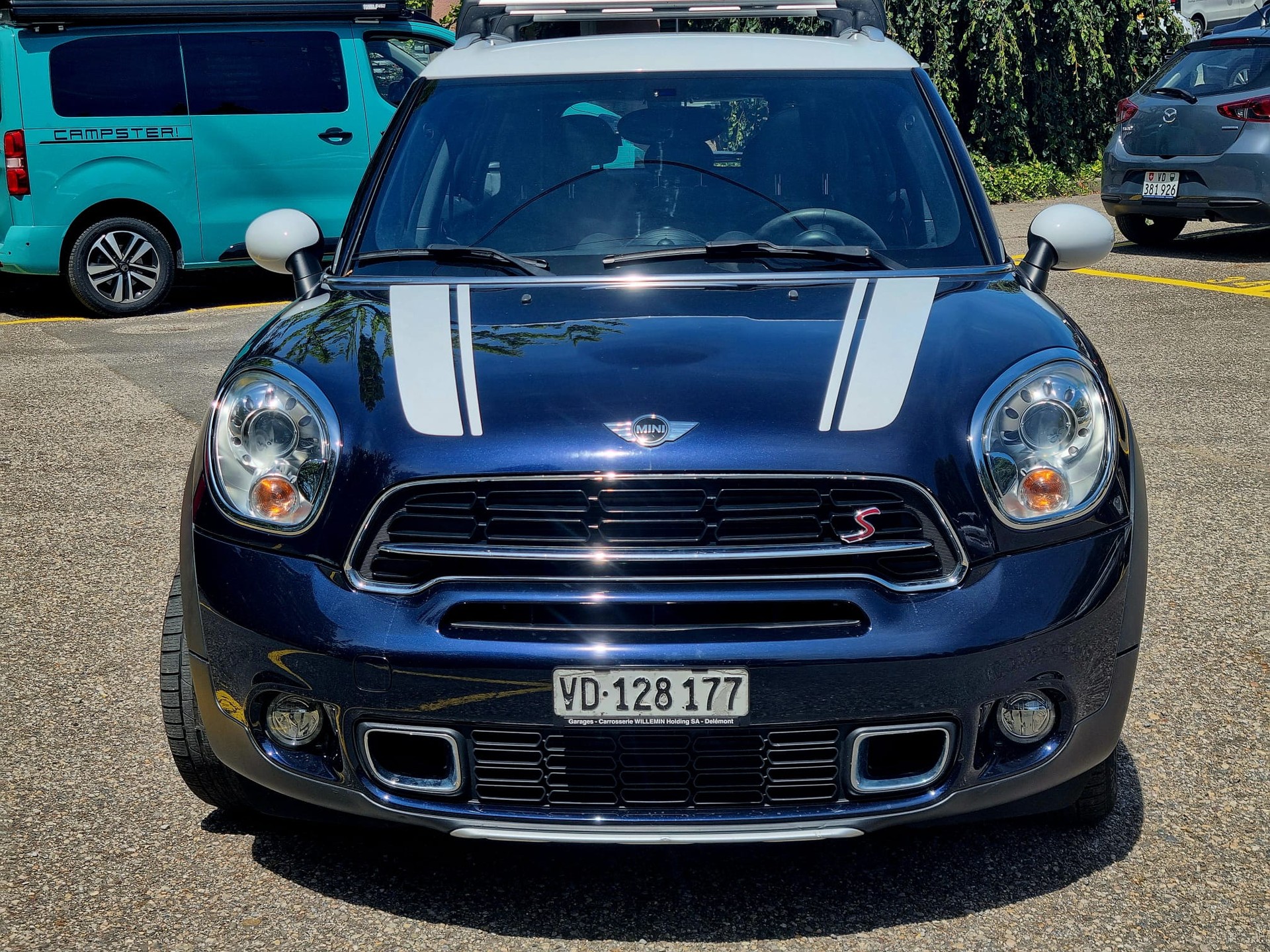 MINI 1.6i Cooper S ALL4-image-1