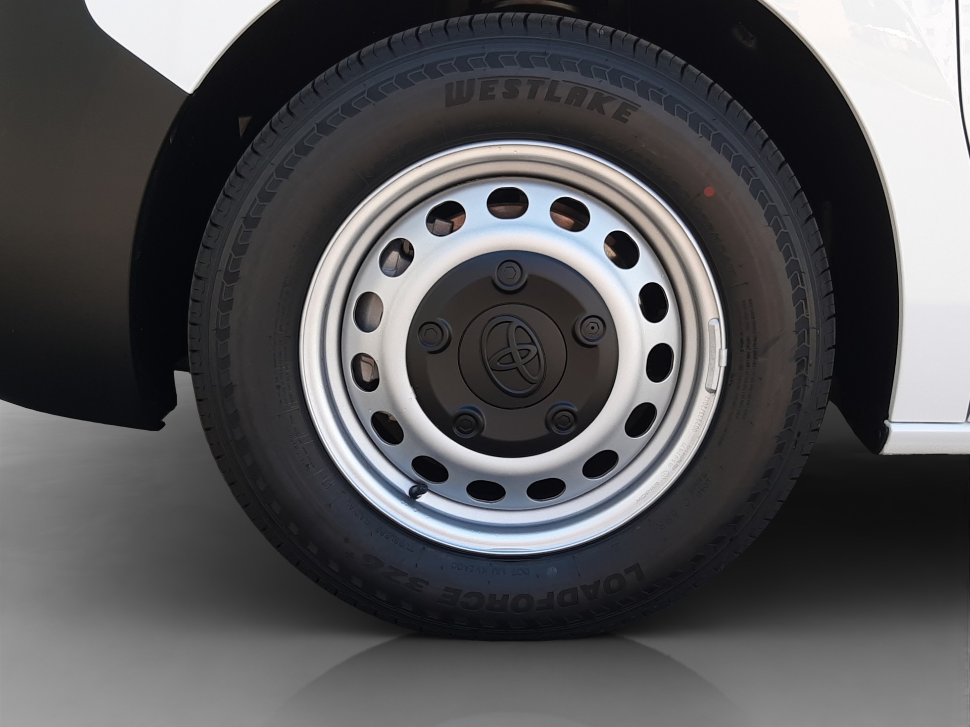 TOYOTA PROACE Van L1 1.5 D Active-image-13