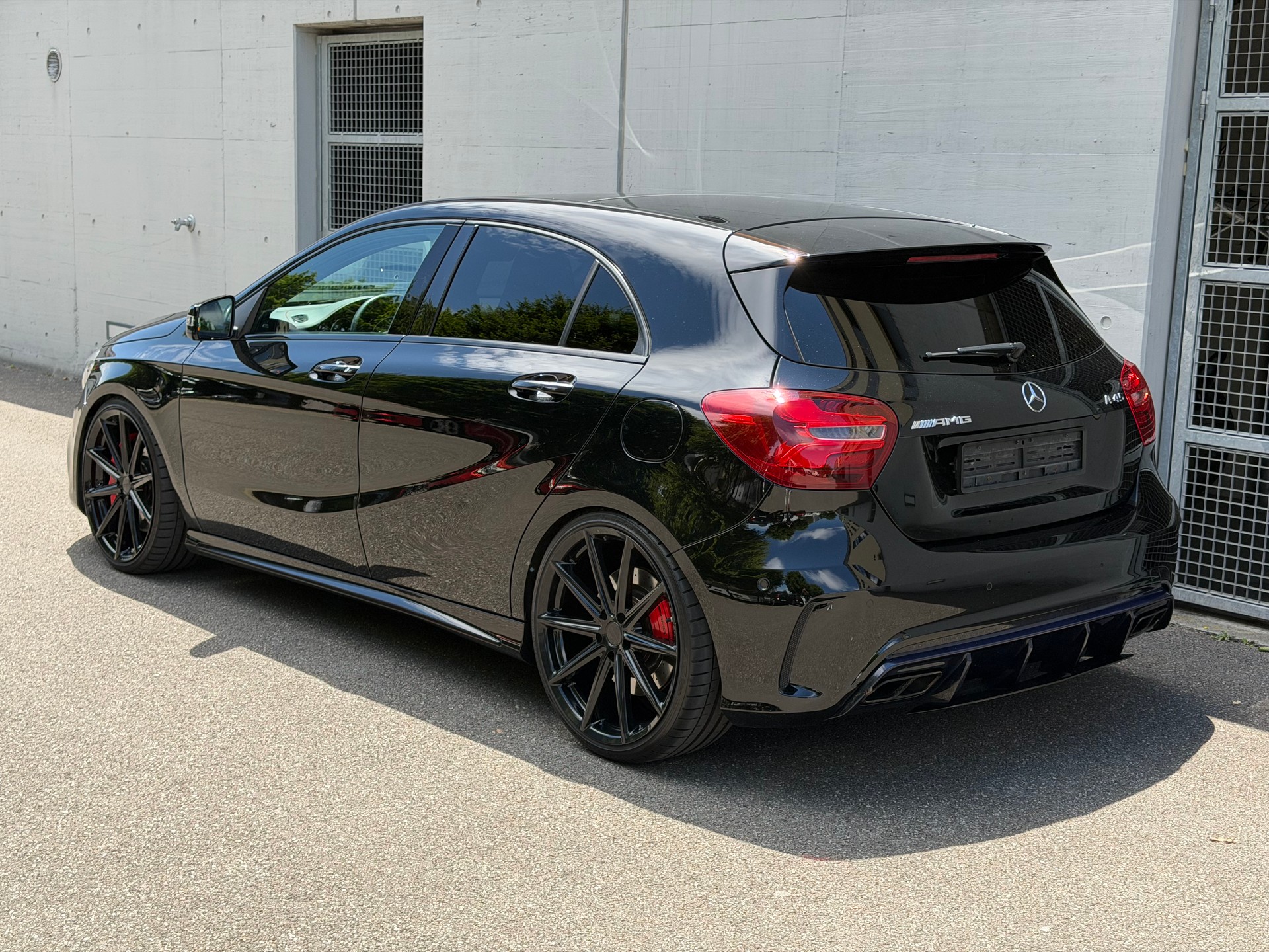 MERCEDES-BENZ A 45 AMG 4Matic Speedshift 7G-DCT-image-4
