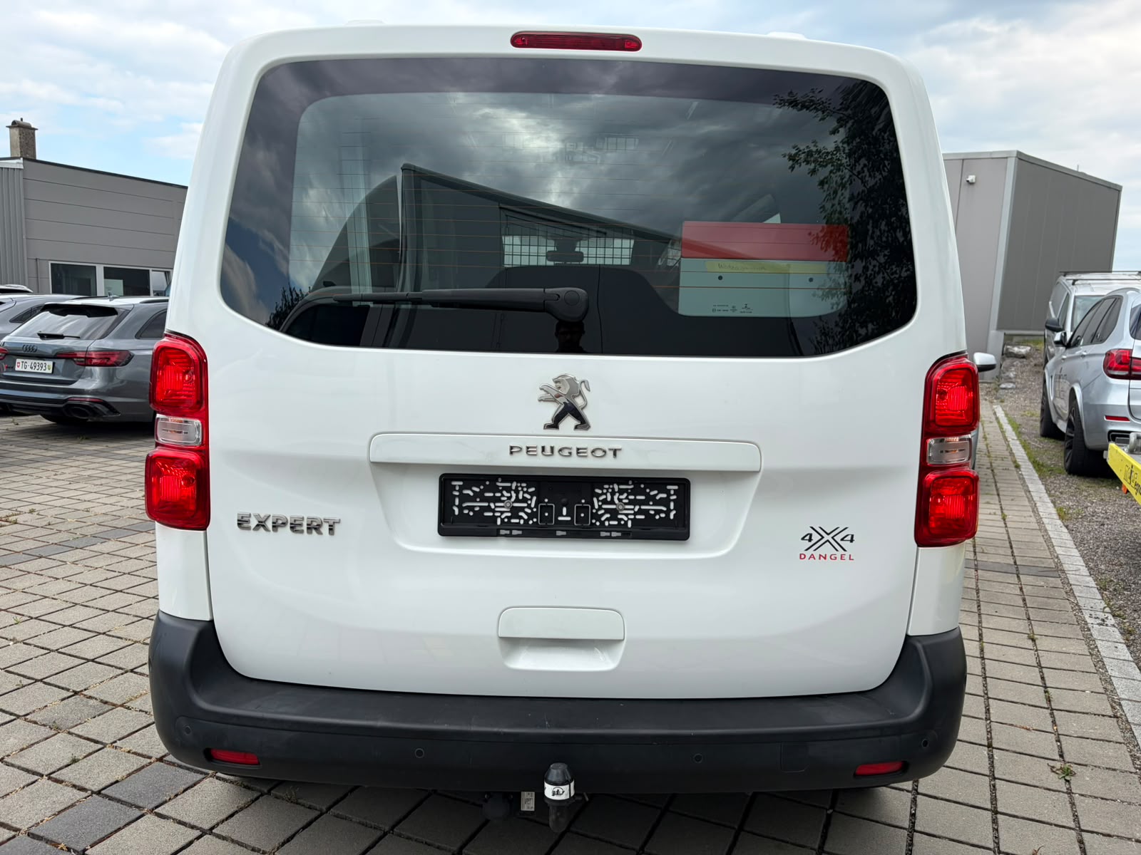 PEUGEOT Expert 2.0 BlueHDi 120 Active Standard-image-7