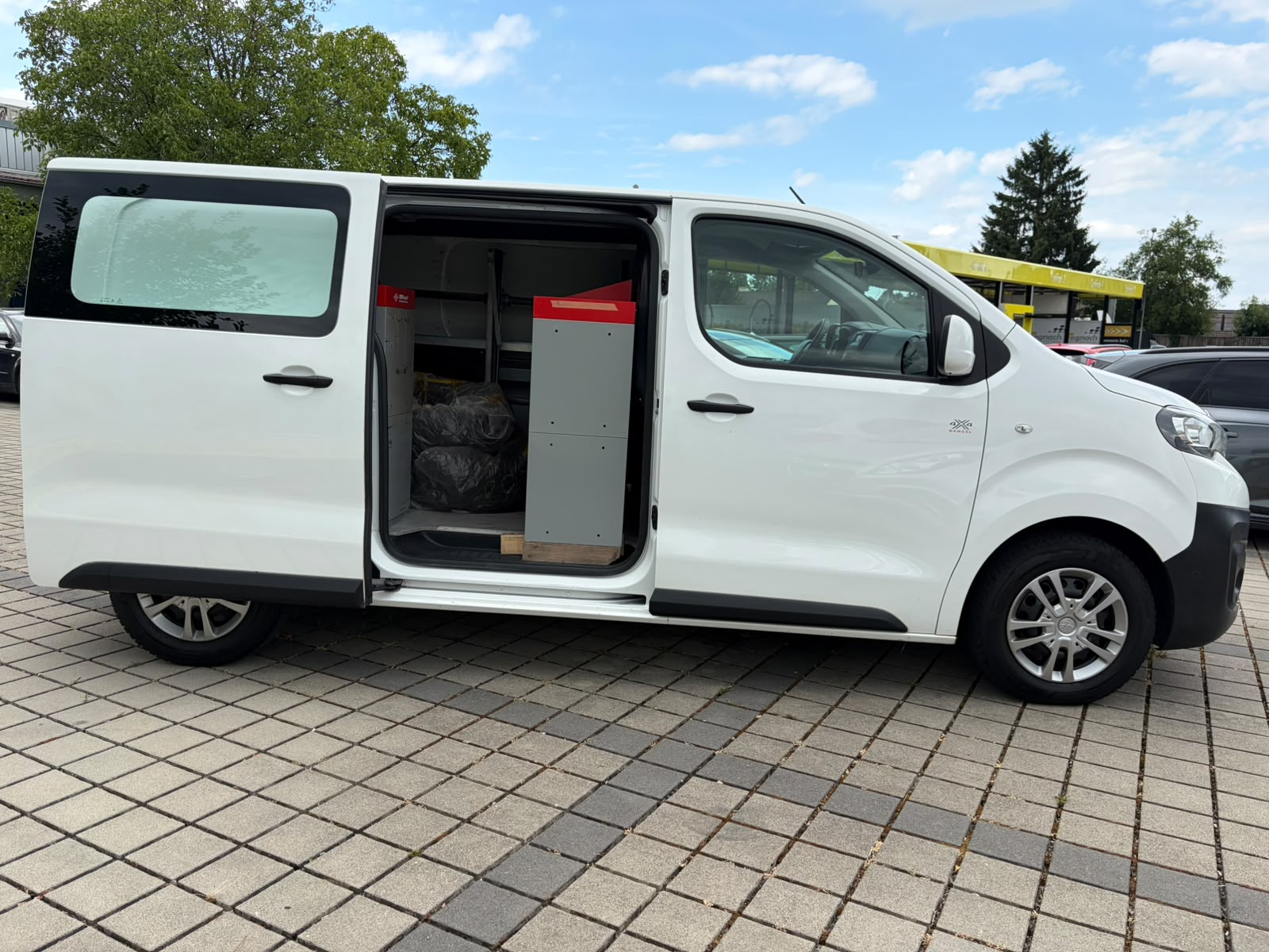 PEUGEOT Expert 2.0 BlueHDi 120 Active Standard-image-4