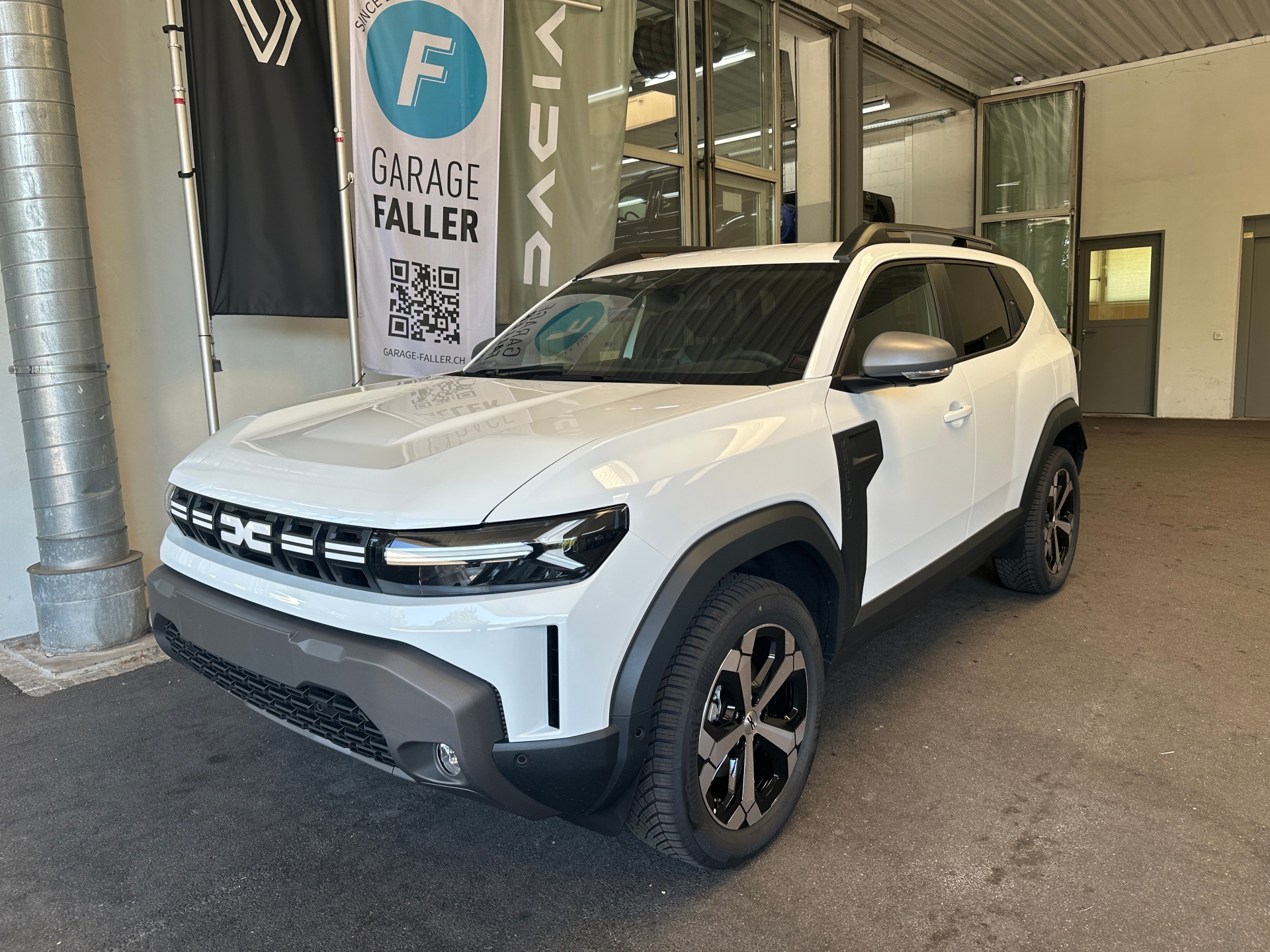 DACIA DUSTER-image-0