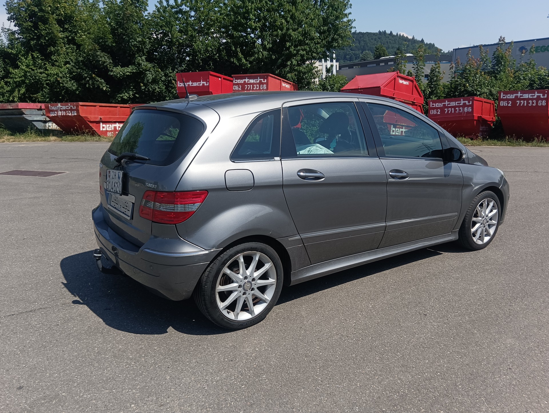 MERCEDES-BENZ B 200 T-image-2