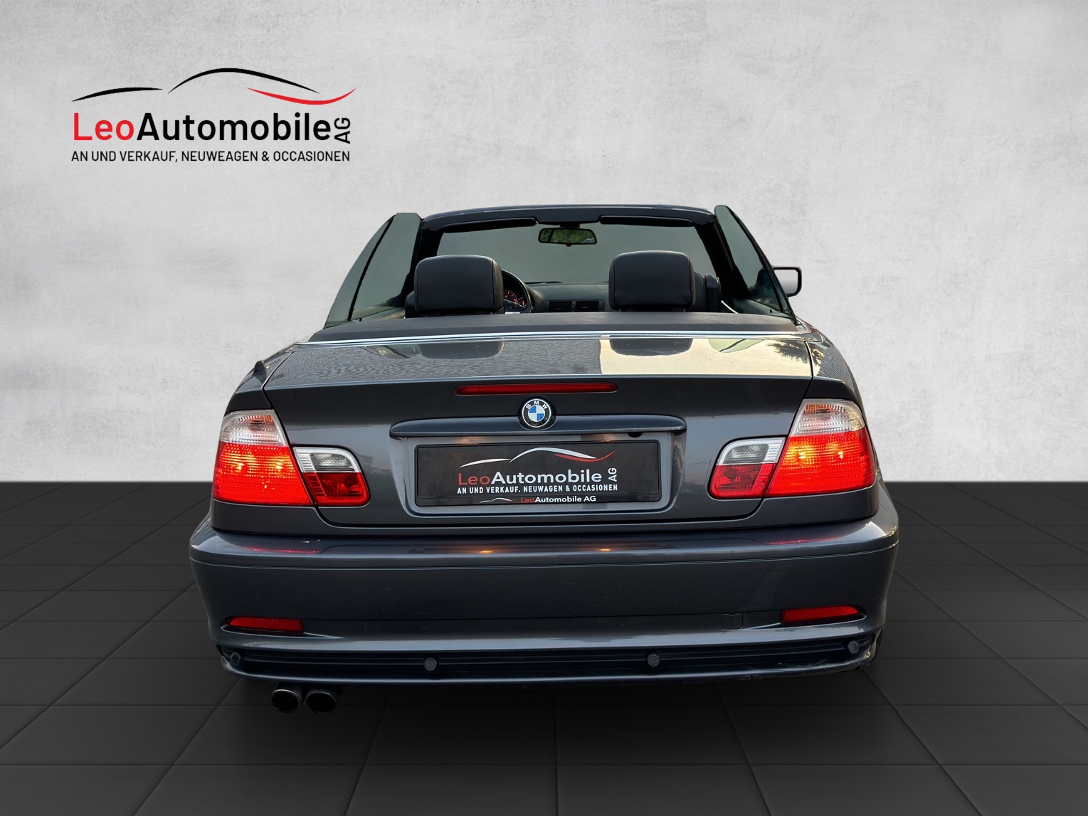 BMW 330Ci Cabriolet-image-4