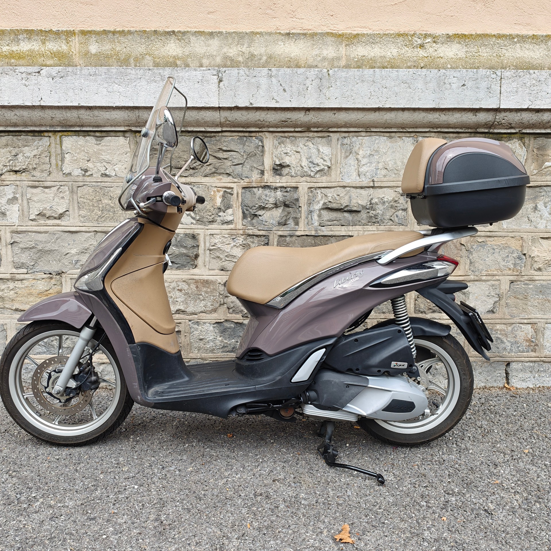 PIAGGIO Liberty 125 iGet ABS-showroom-element-2