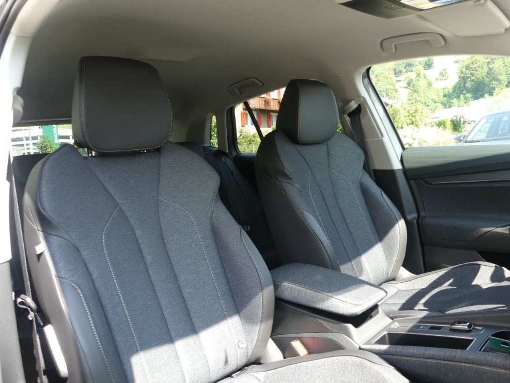 SKODA Elroq 85x Selection 4x4-image-10