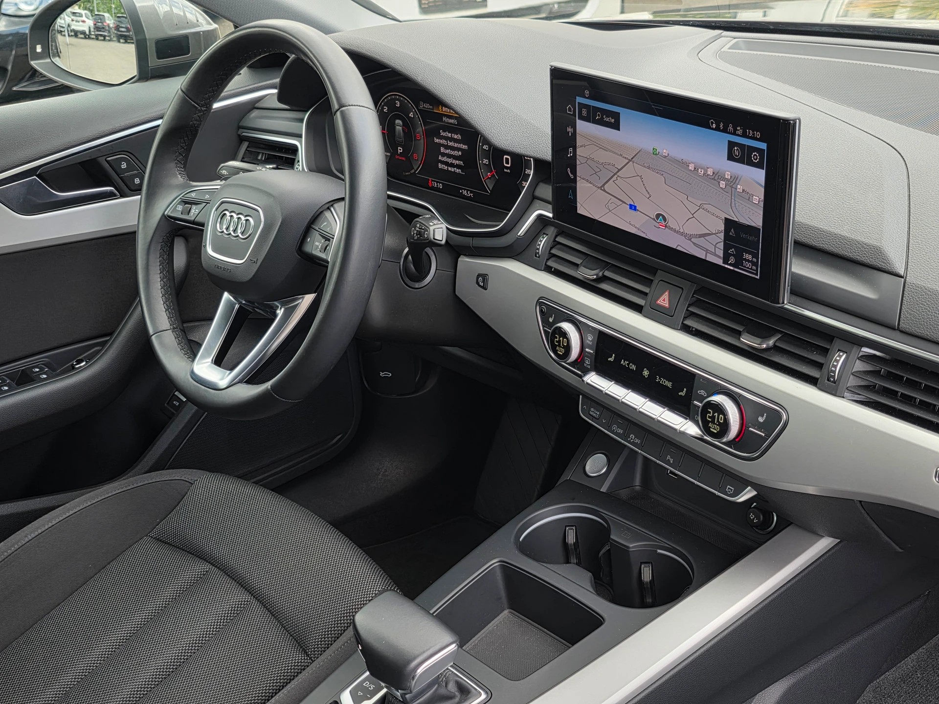 AUDI A4 Avant 40 TDI Attraction Quattro S-tronic * CH-Fahrzeug * Frisch ab MFK * Inkl. 1 Jahr Garantie *-image-18