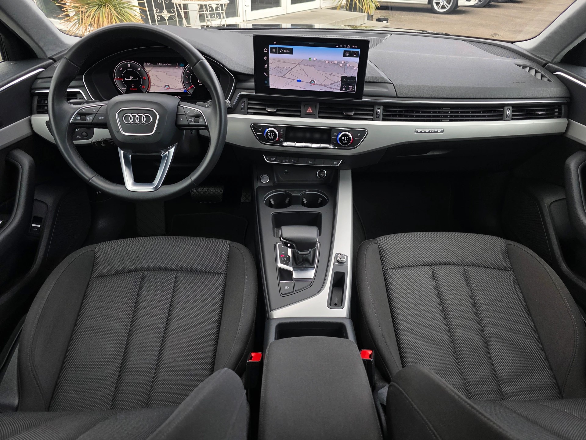 AUDI A4 Avant 40 TDI Attraction Quattro S-tronic * CH-Fahrzeug * Frisch ab MFK * Inkl. 1 Jahr Garantie *-image-10