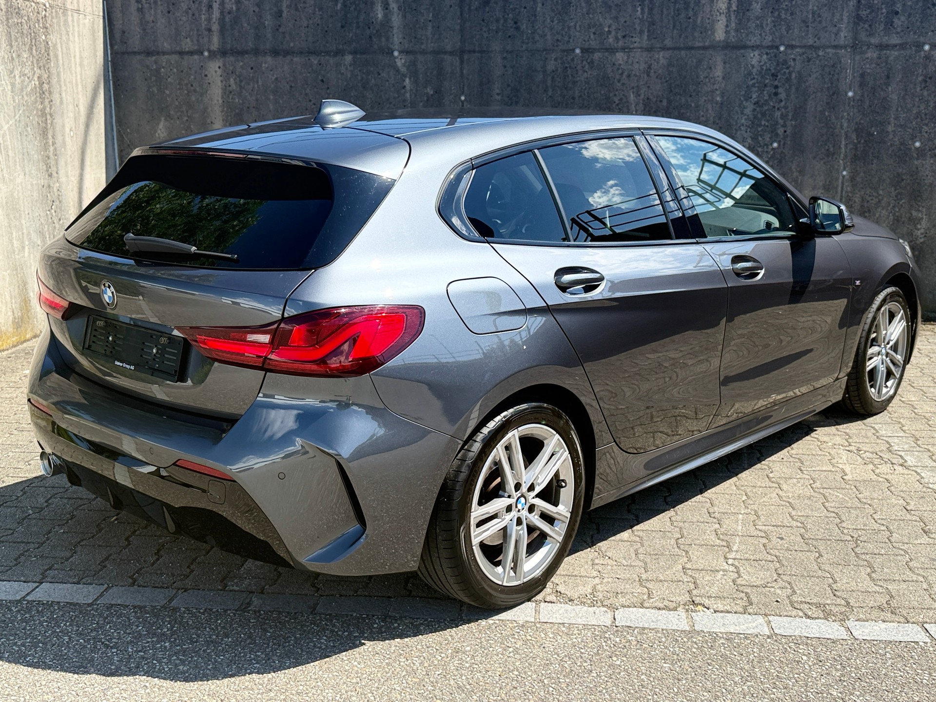 BMW 118i M - Packet-image-2