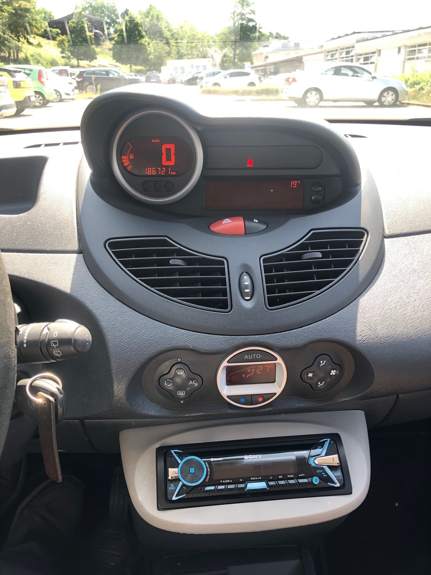 RENAULT Twingo 1.2 16V T GT-image-7