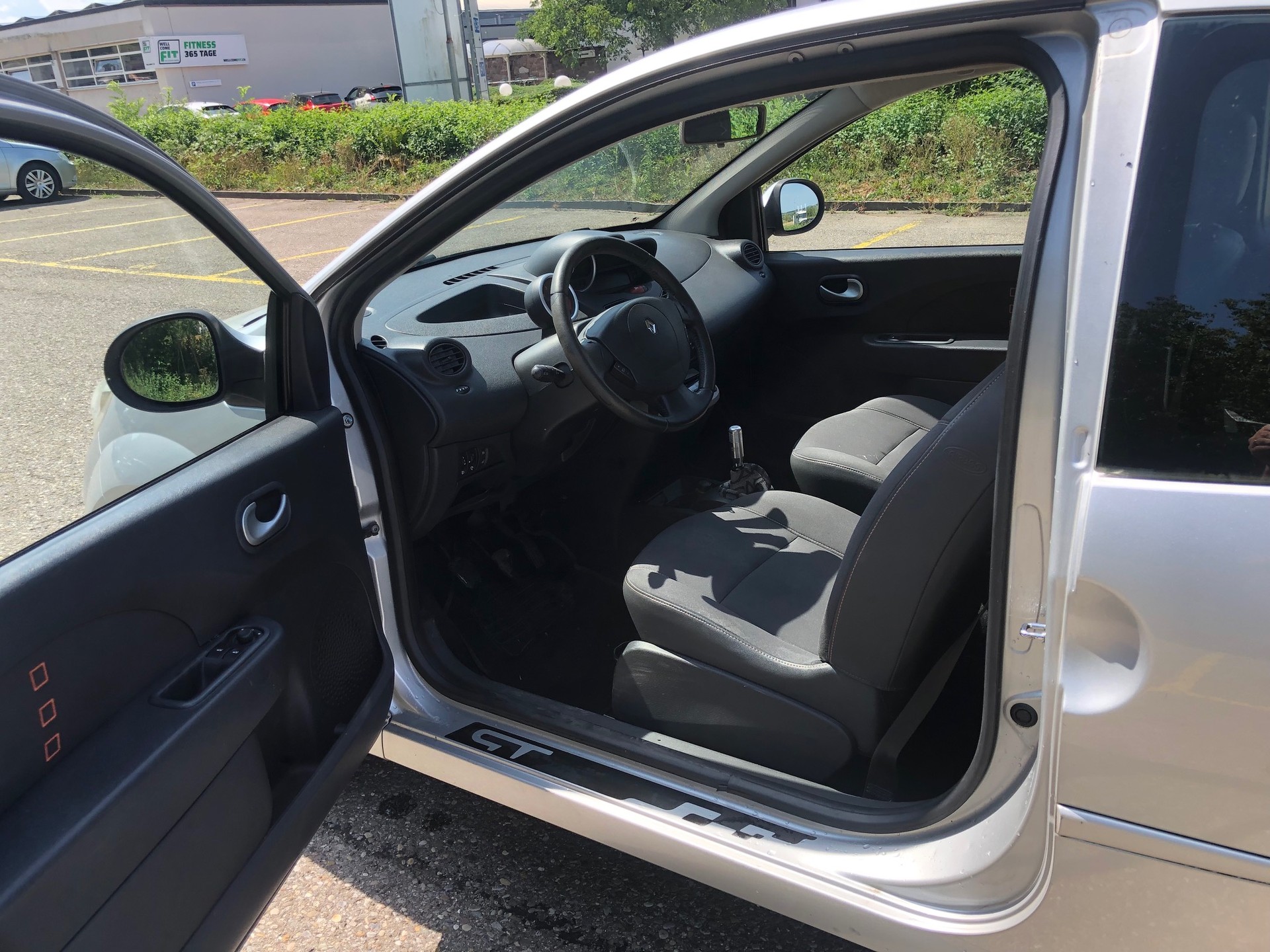 RENAULT Twingo 1.2 16V T GT-image-5