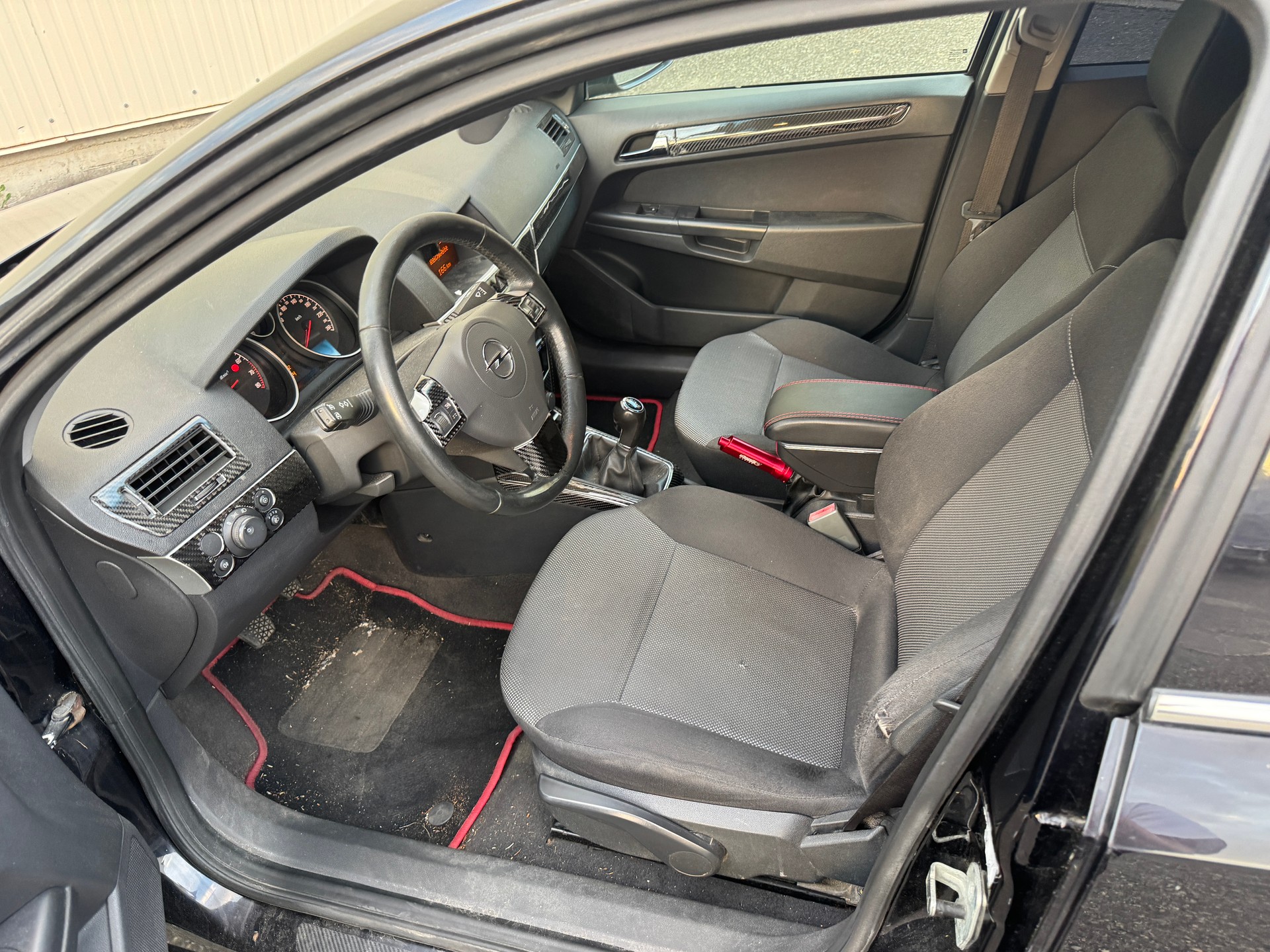 OPEL Astra Caravan 1.6i 16V-image-11