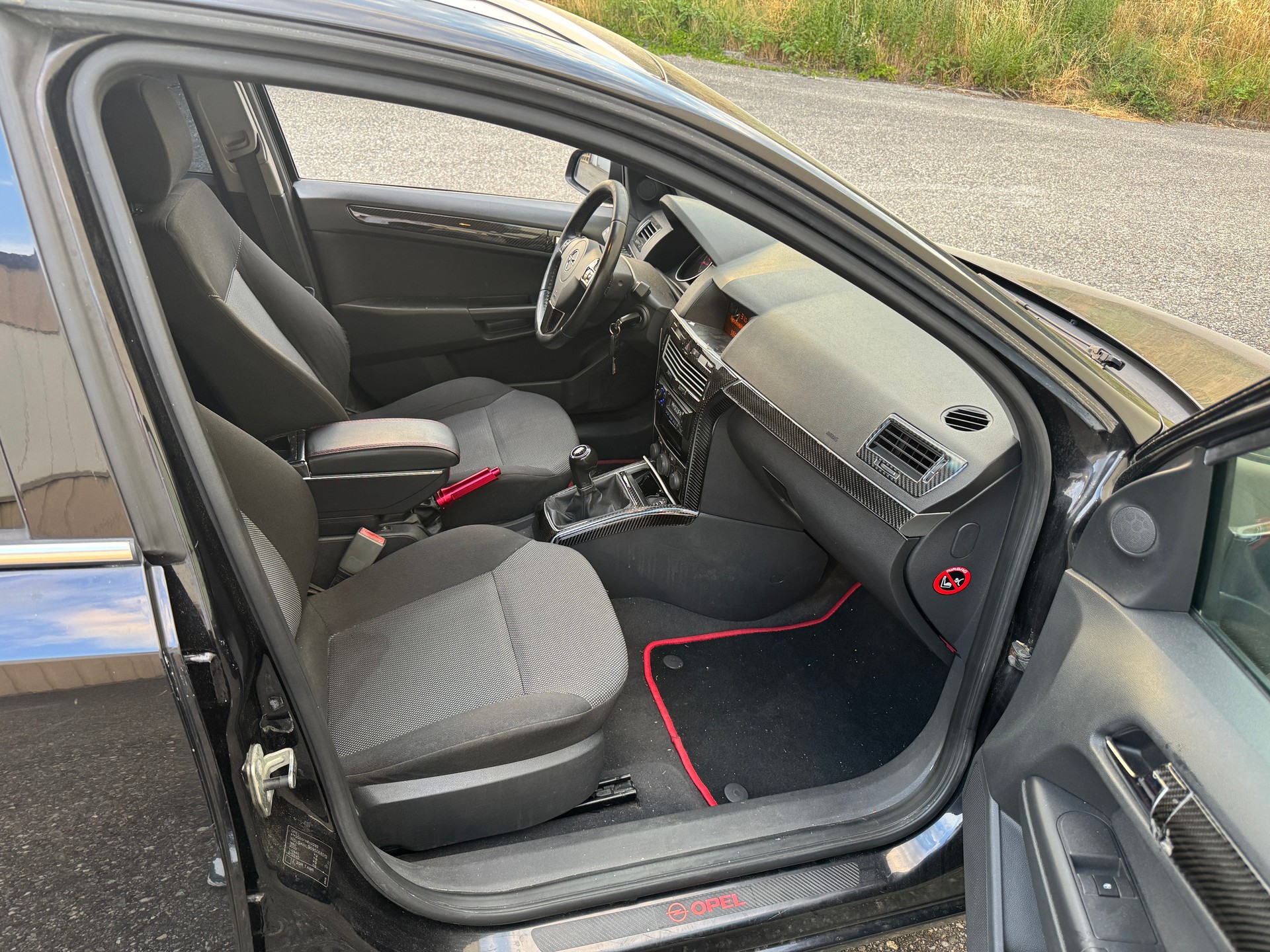 OPEL Astra Caravan 1.6i 16V-image-8