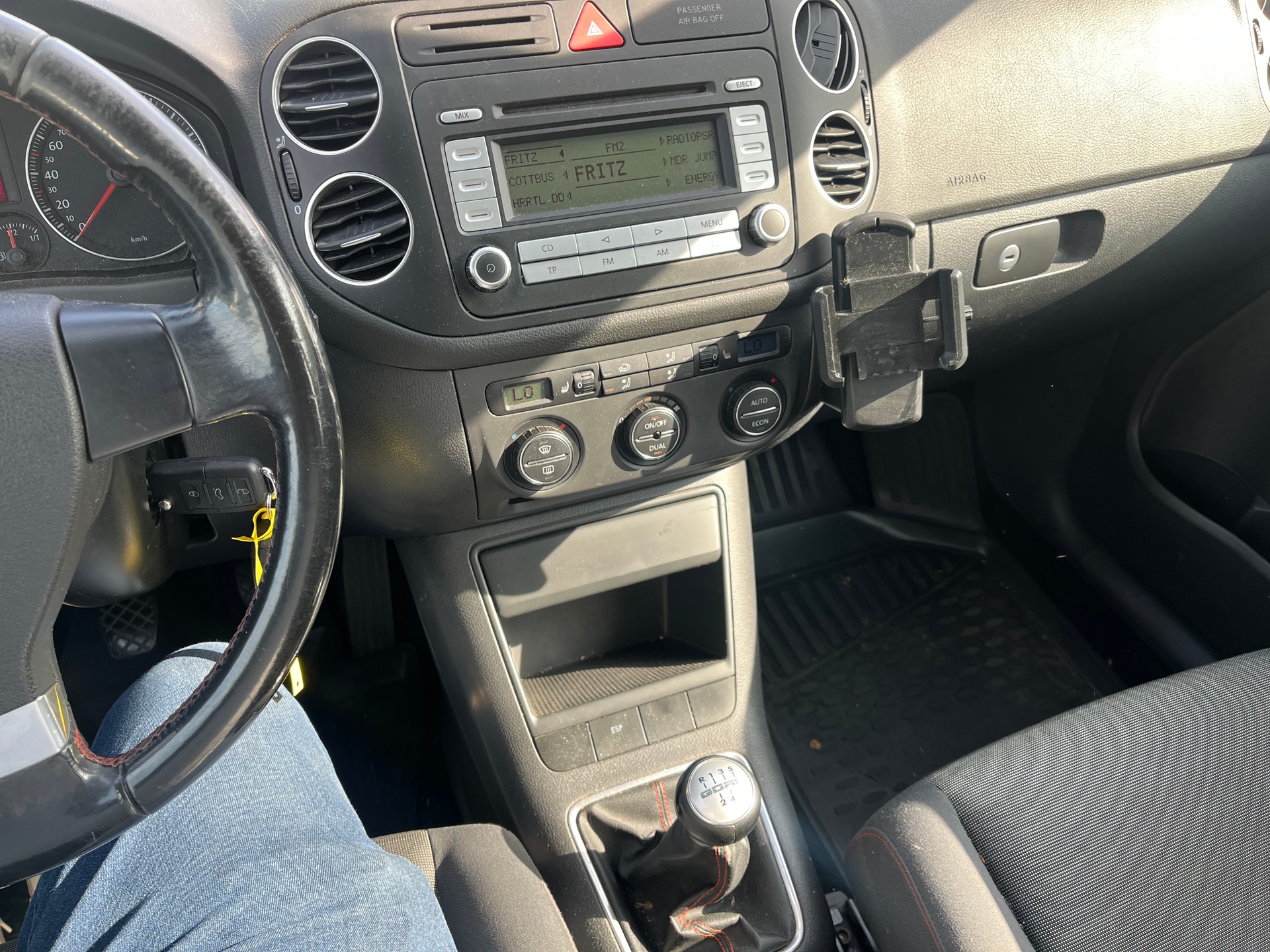 VW Golf Plus 1.6 Trendline-image-7