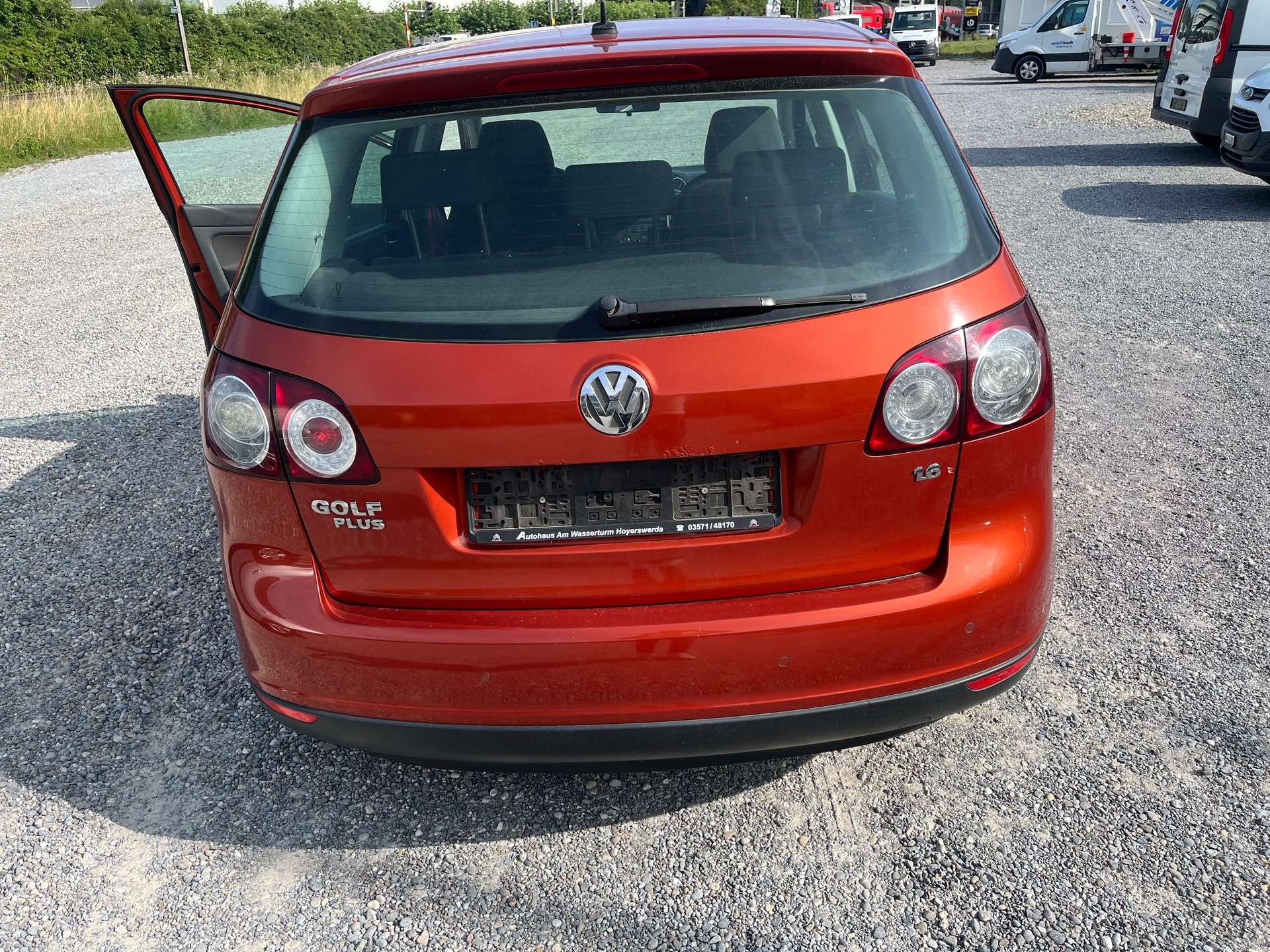 VW Golf Plus 1.6 Trendline-image-5