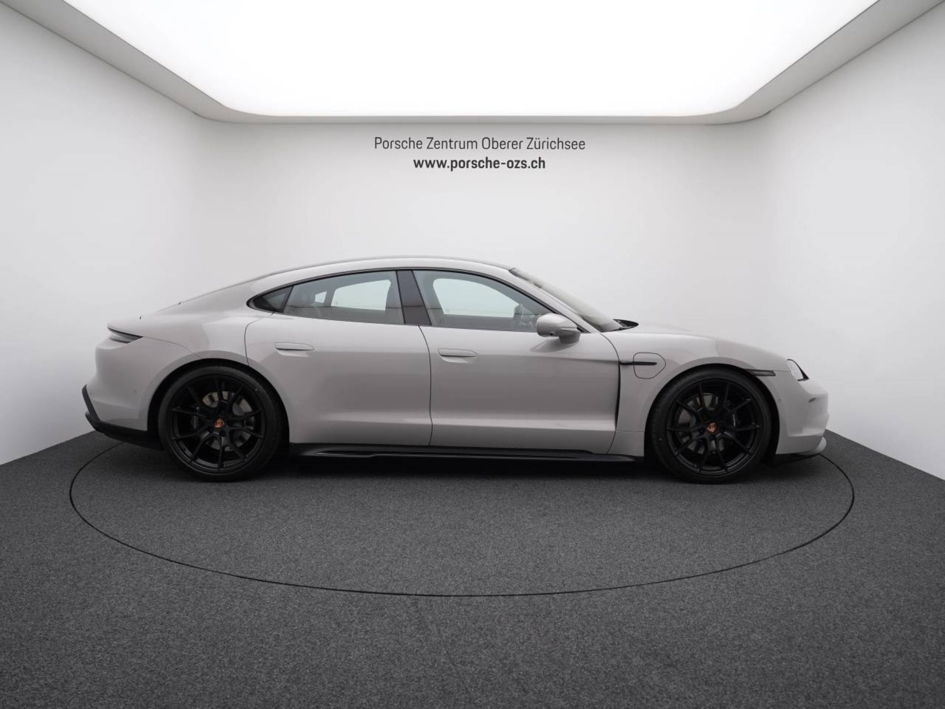 PORSCHE Taycan 4S Black Edition-image-7
