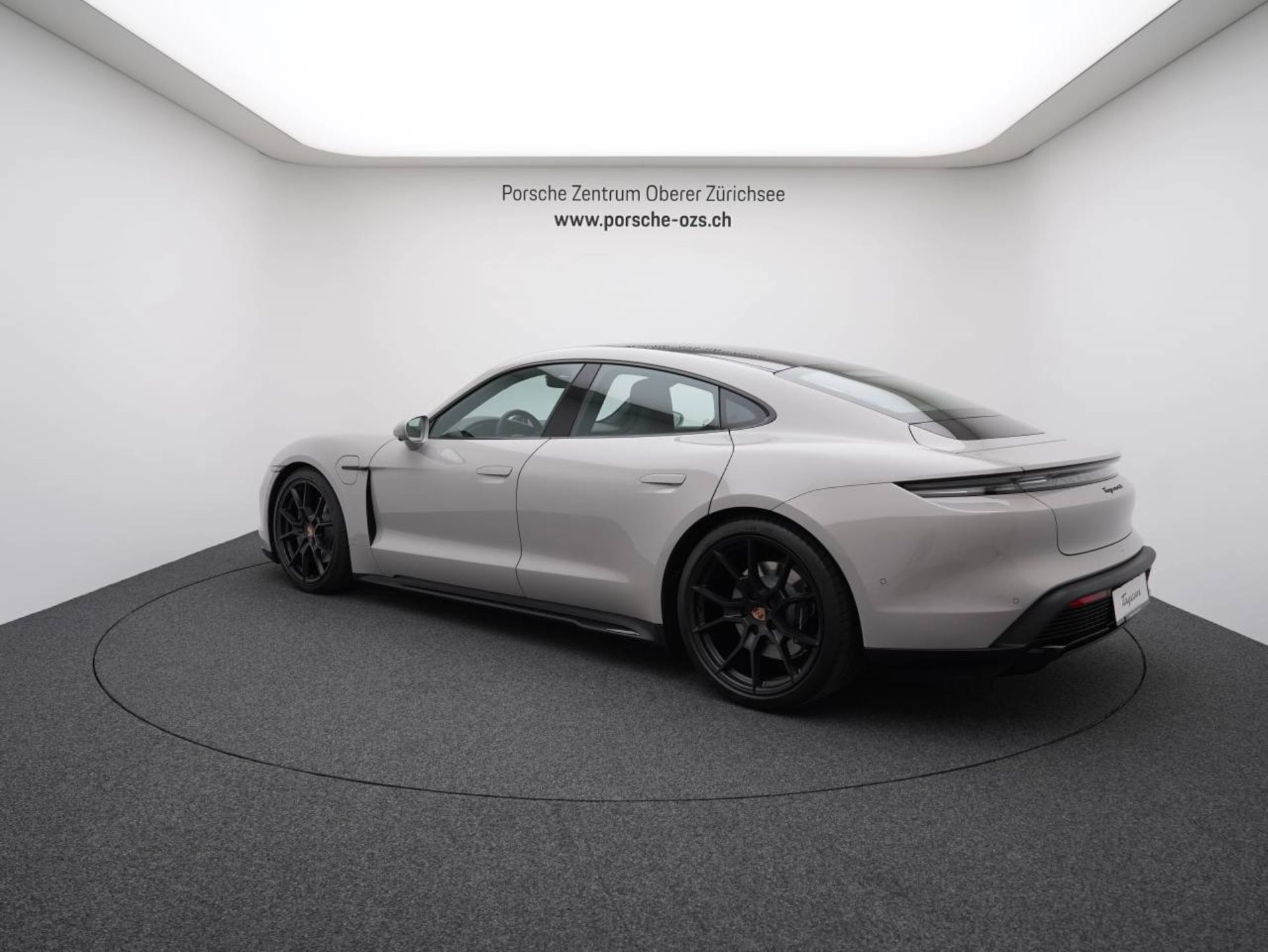 PORSCHE Taycan 4S Black Edition-image-2