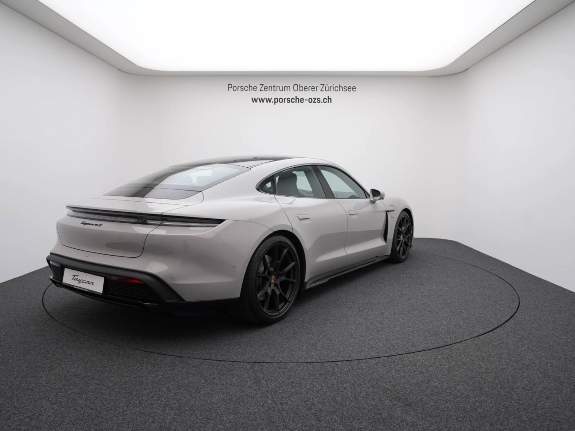 PORSCHE Taycan 4S Black Edition-image-6