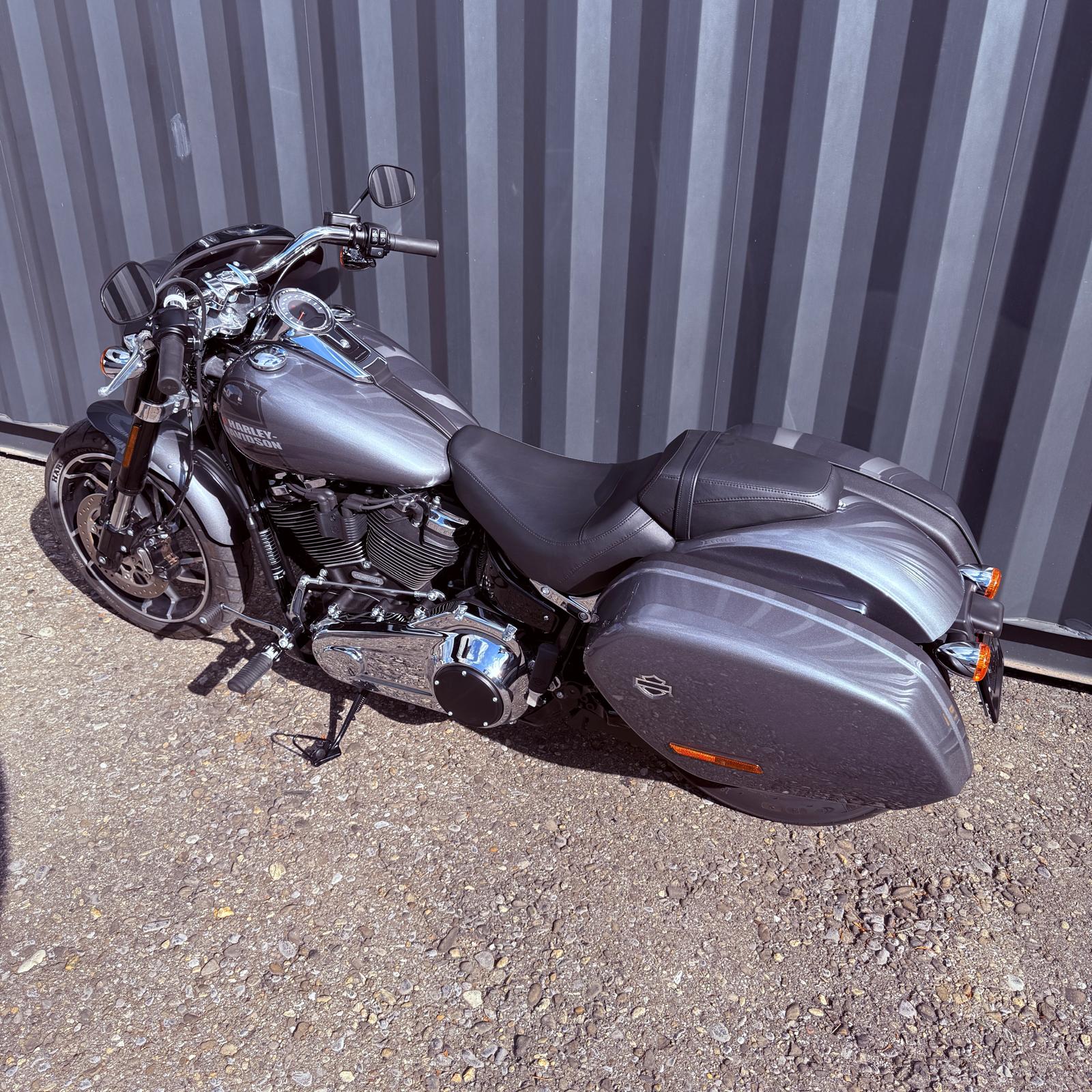 HARLEY-DAVIDSON FLSB Sport Glide Deluxe 107-showroom-element-3