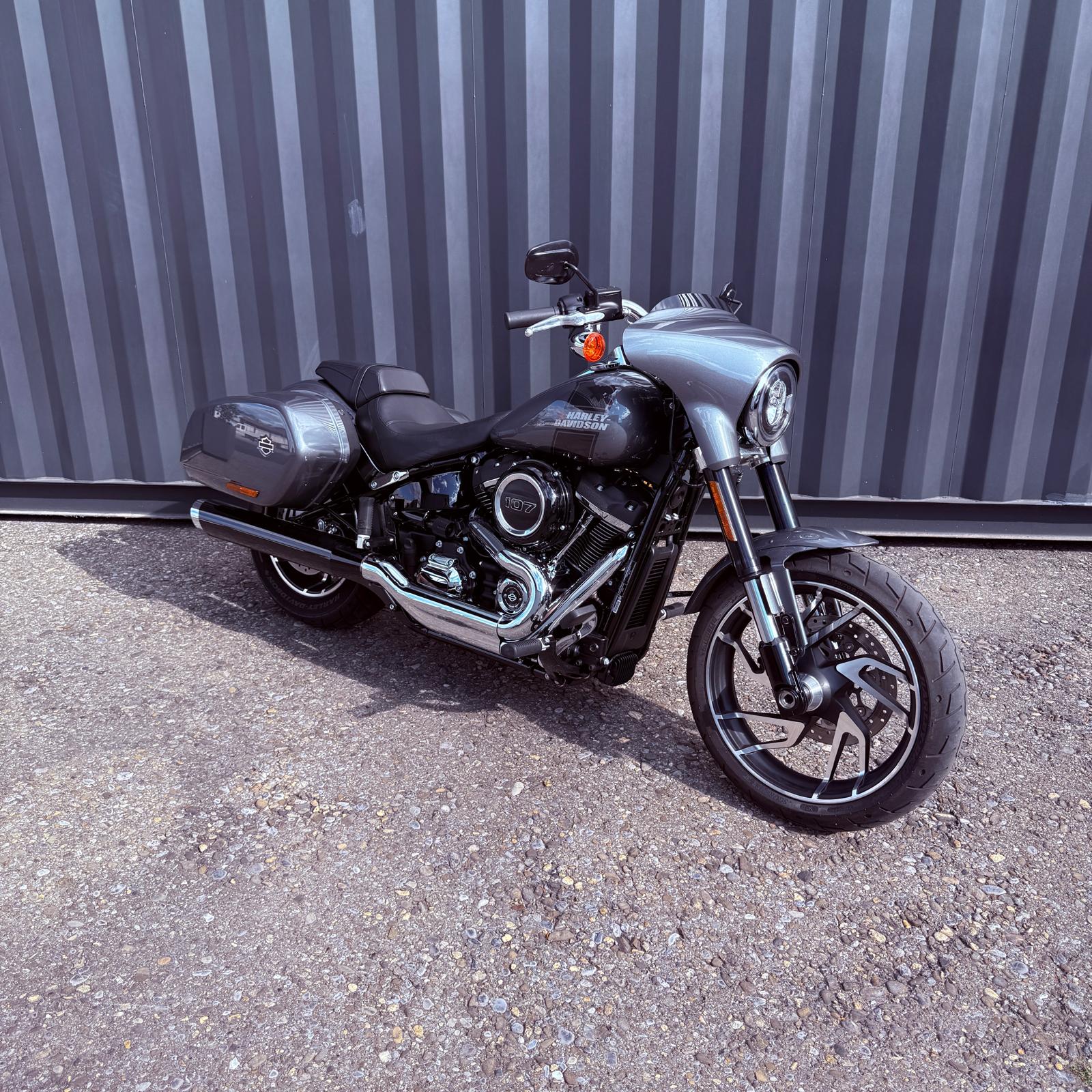 HARLEY-DAVIDSON FLSB Sport Glide Deluxe 107-image-4
