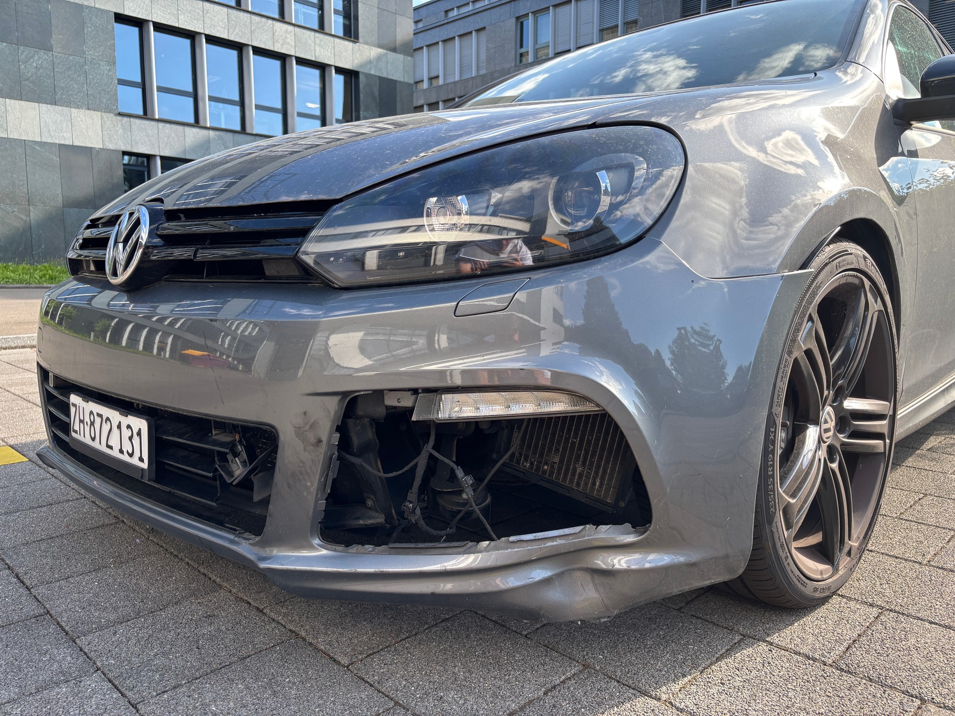 VW 2.0 TSI R Team DSG 4motion-image-2