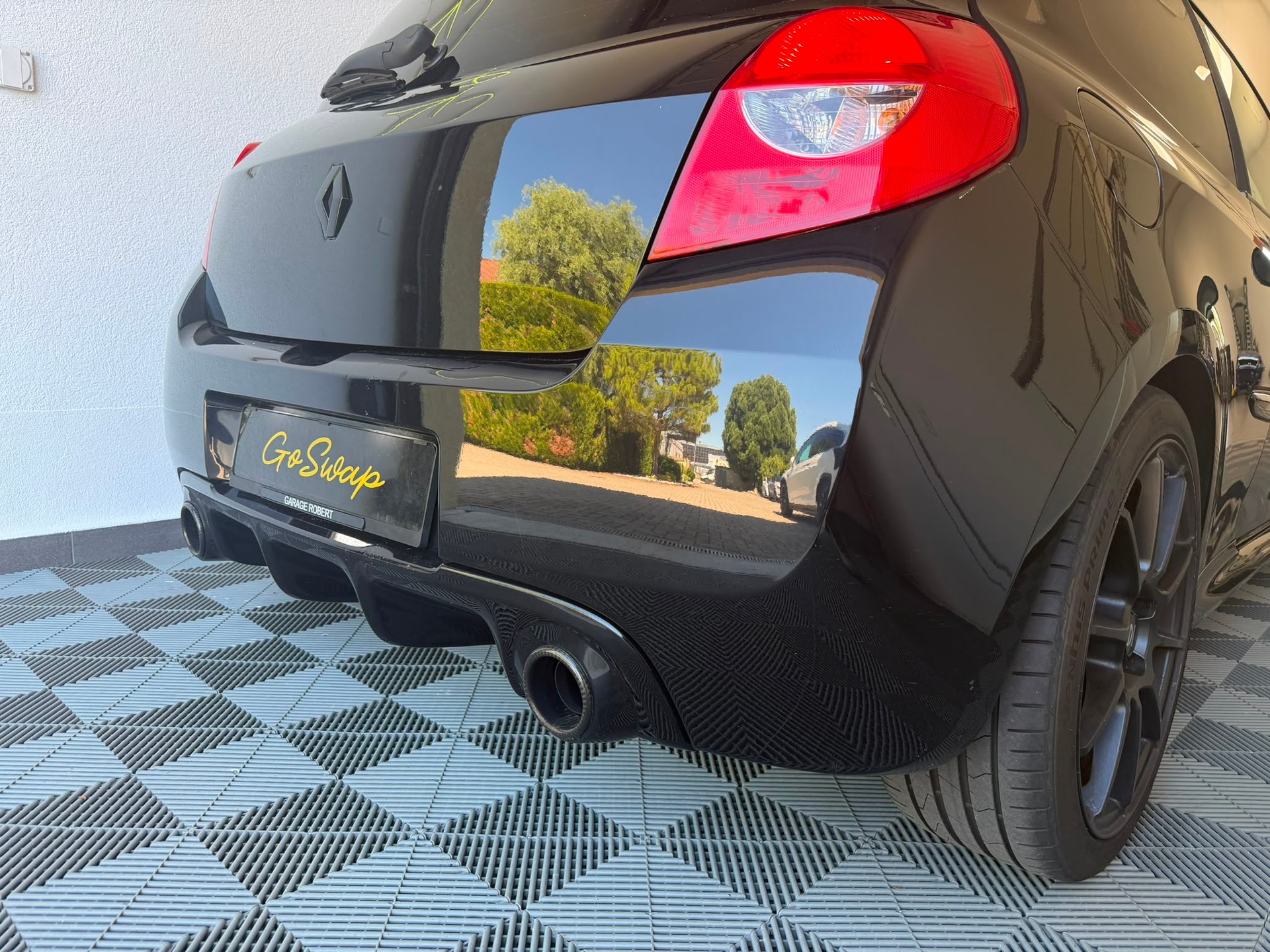 RENAULT Clio 2.0 16V RS Gordini CH N°817-image-6