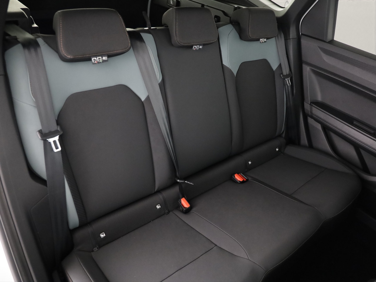 DACIA Bigster 1.2 TCe Extreme-image-7