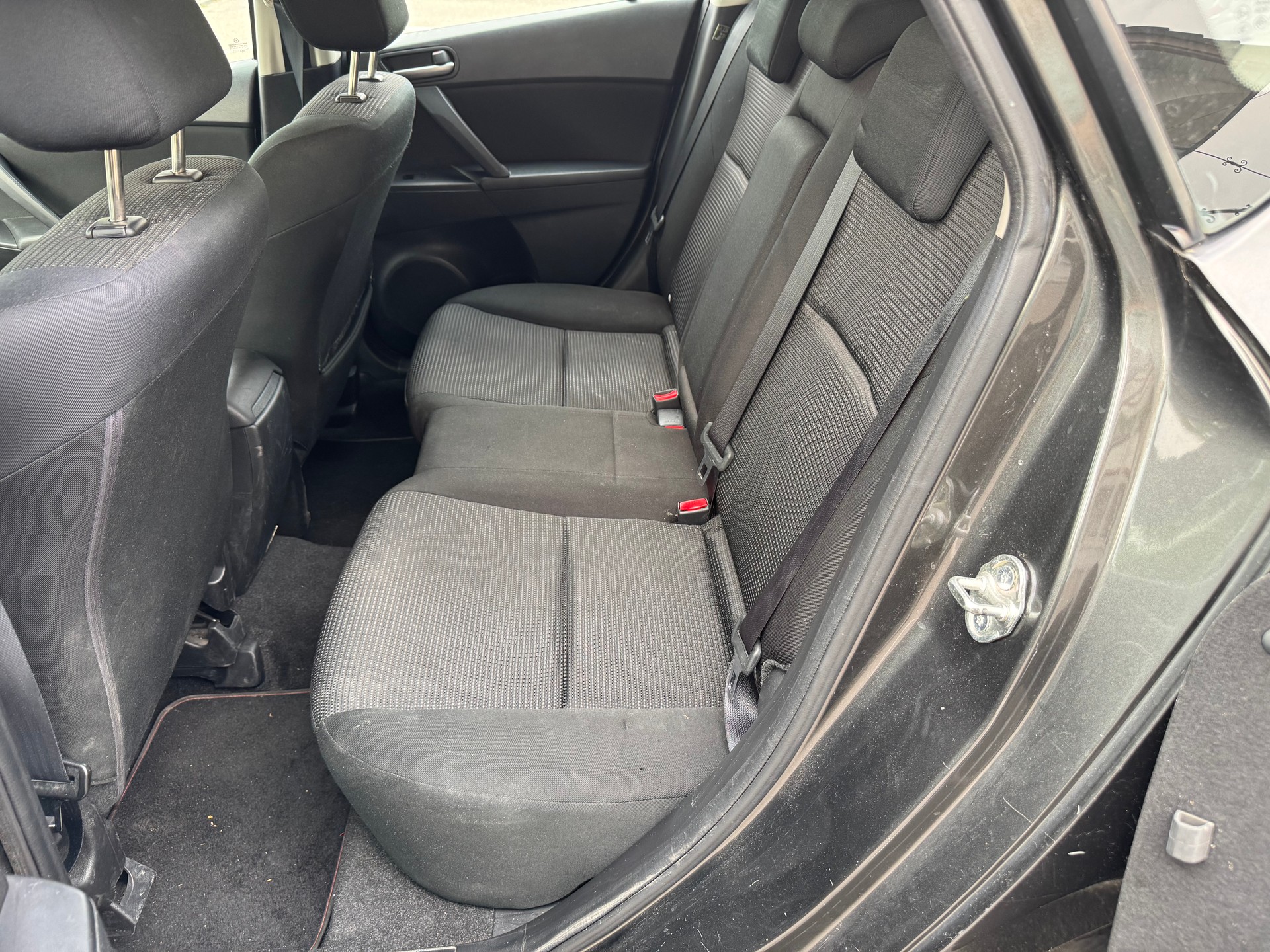 MAZDA 3 1.6 16V Confort-image-8