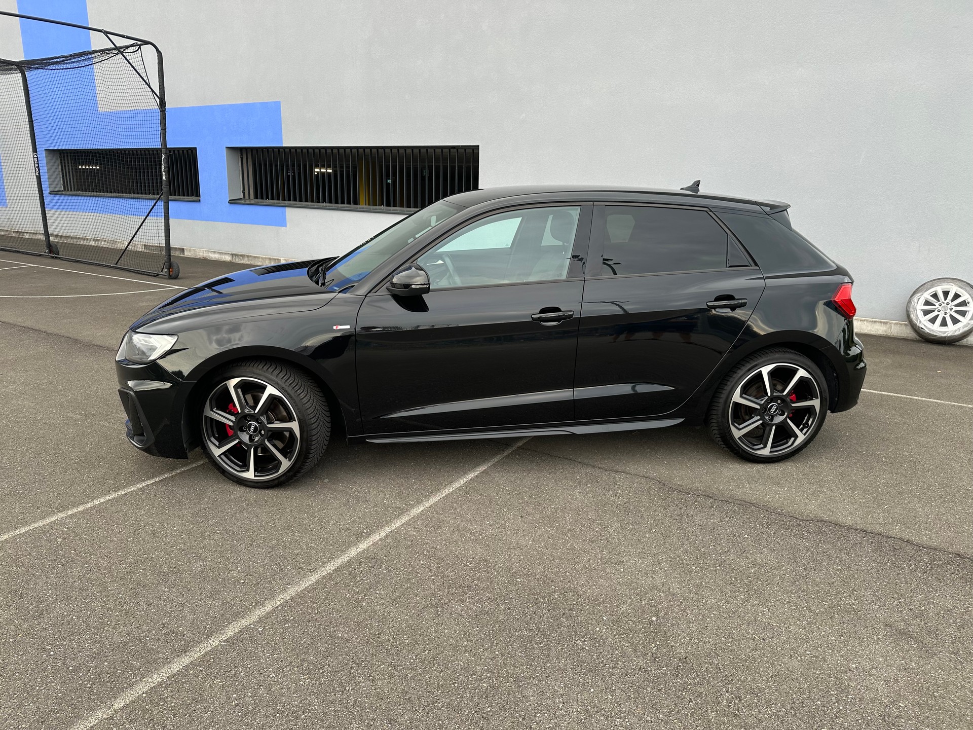 AUDI 1.5 35 TFSI S Line S-Tronic-image-1