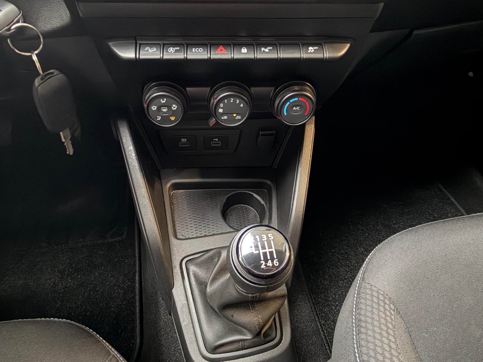 DACIA Duster TCe 150 Journey 4x4-image-12