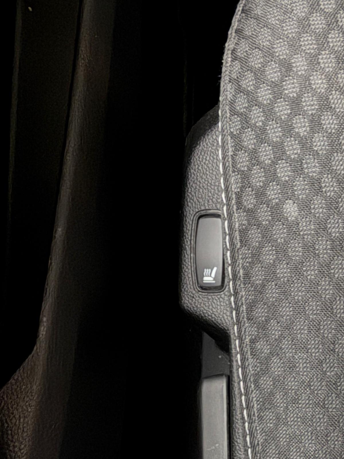 DACIA Duster TCe 150 Journey 4x4-image-10