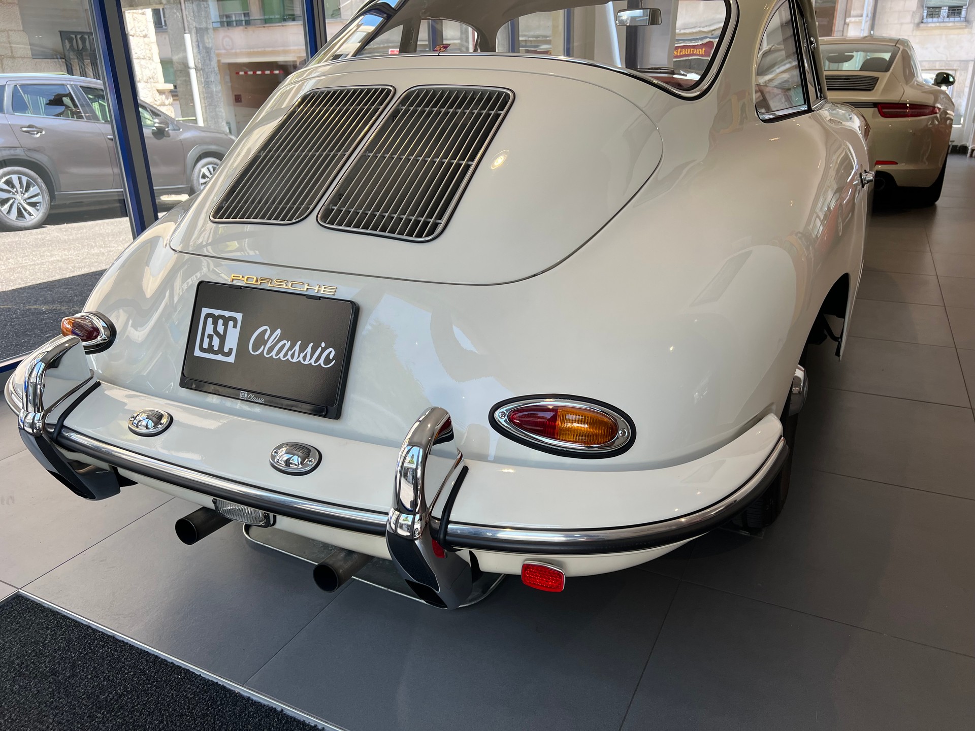 PORSCHE B 1600-image-10