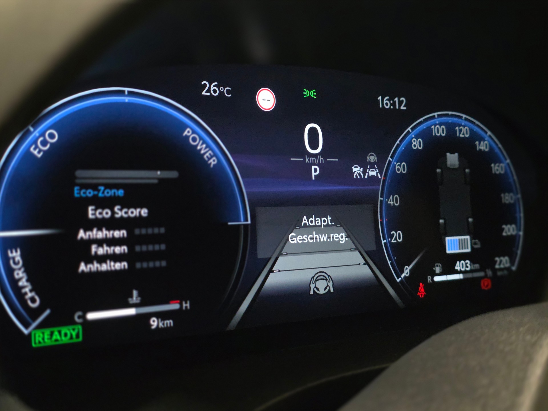 TOYOTA Yaris 1.5 GR Sport e-CVT-image-8