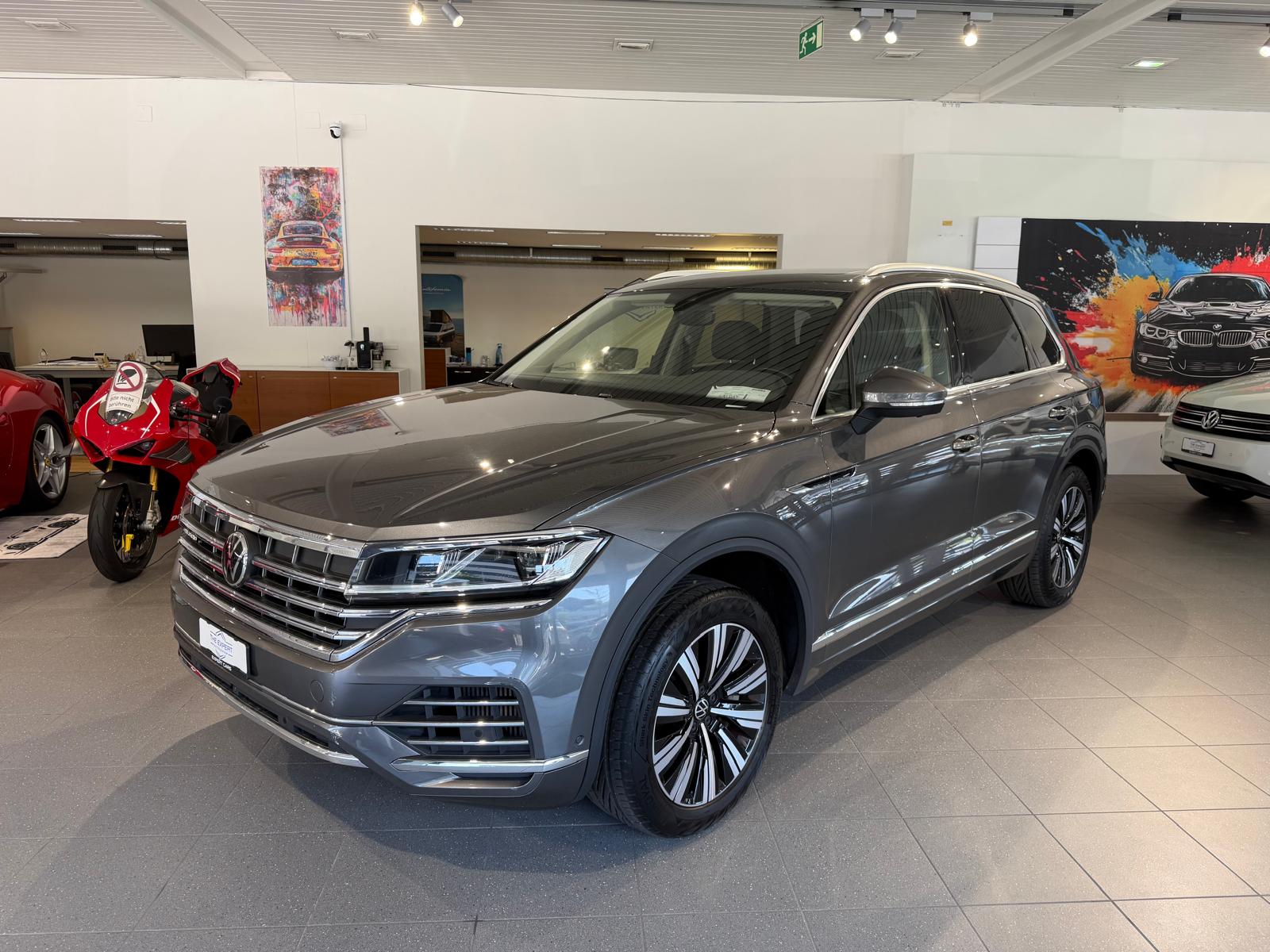 VW Touareg 3.0 V6 TSI PHEV Atmosphere, 340 PS-image-0